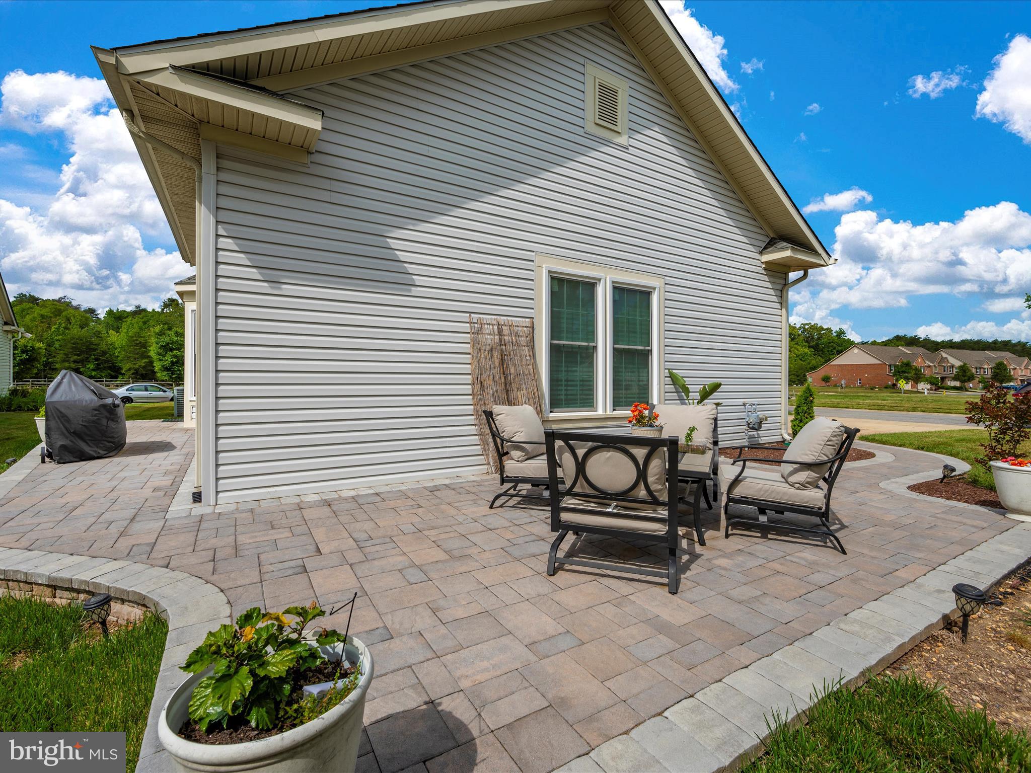 CENTRAL PARKE COLONIAL CHARLES - Residential