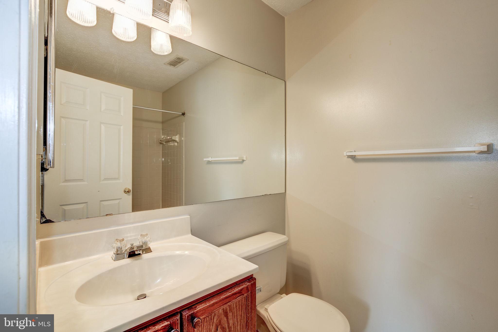 AVONDALE CONDOMINIUM - Residential