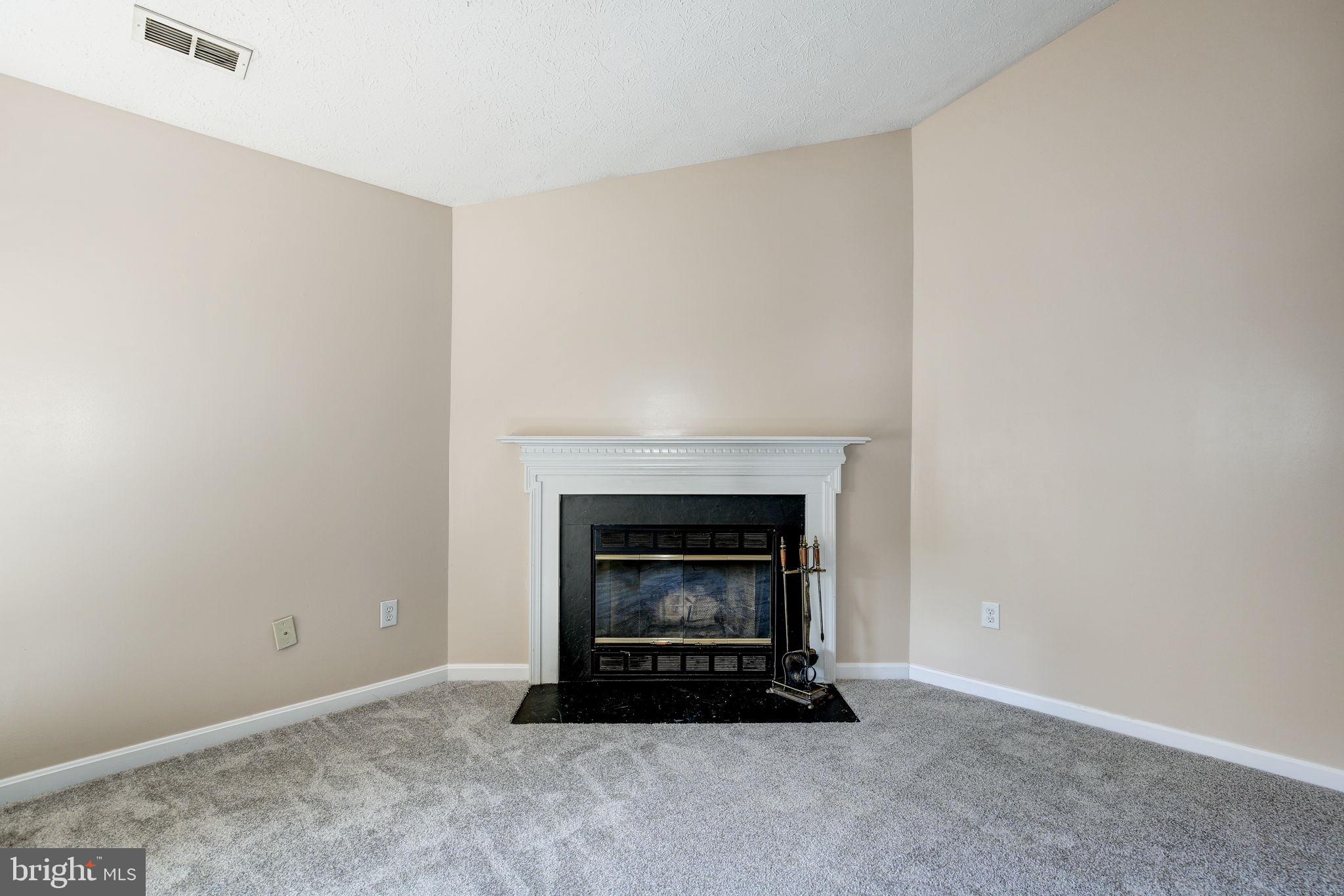 AVONDALE CONDOMINIUM - Residential