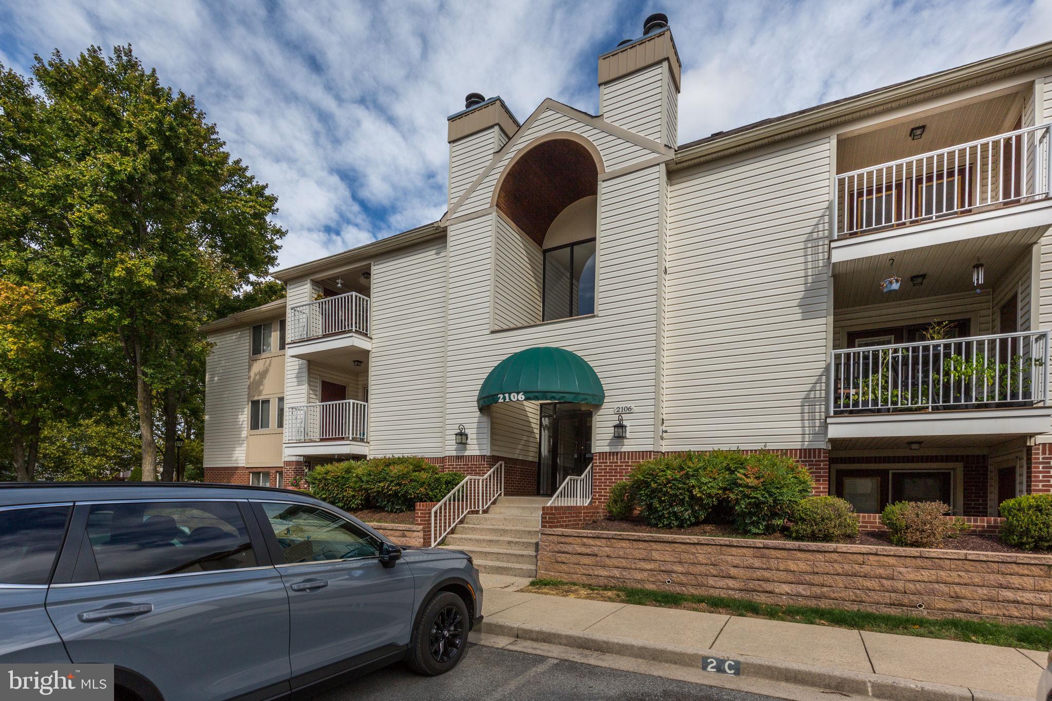 AVONDALE CONDOMINIUM - Residential