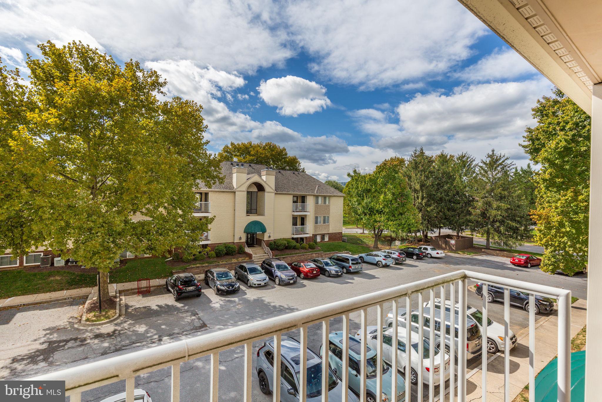 AVONDALE CONDOMINIUM - Residential