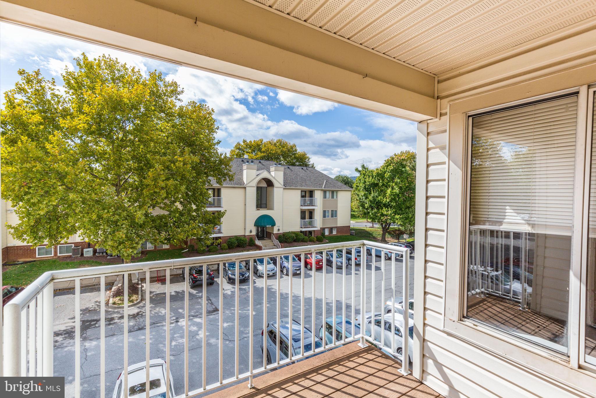 AVONDALE CONDOMINIUM - Residential