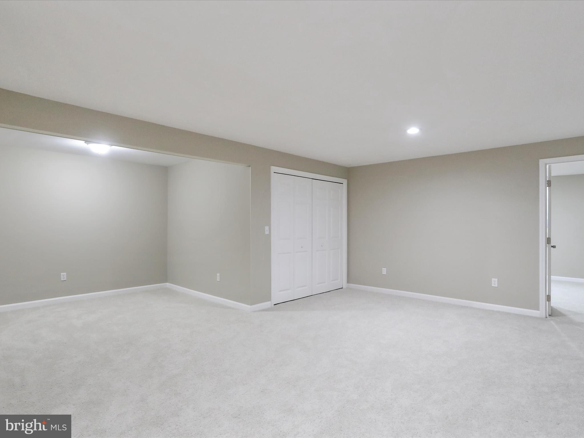 WALNUT POINT HEIGHTS - Residential