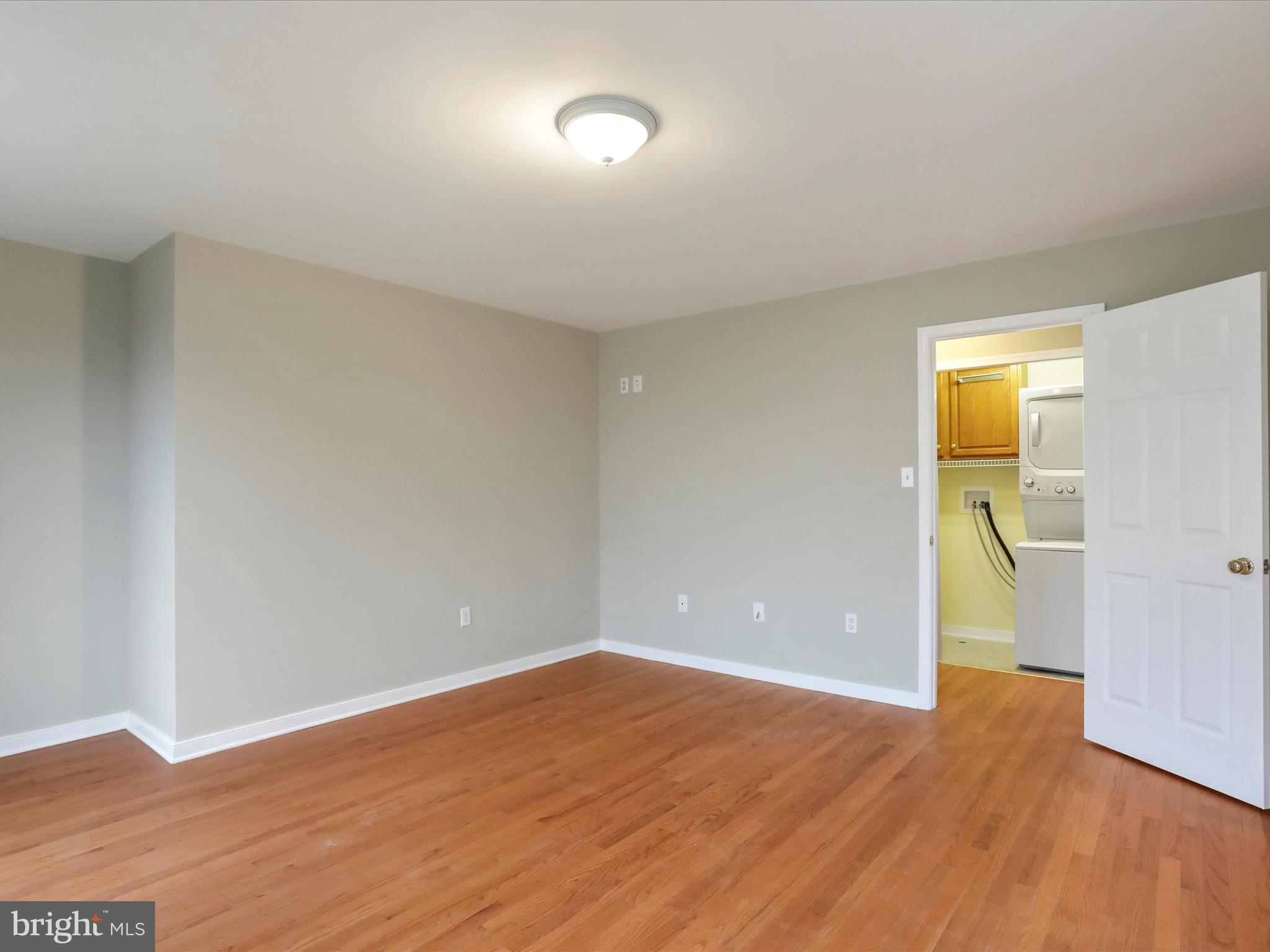 WALNUT POINT HEIGHTS - Residential