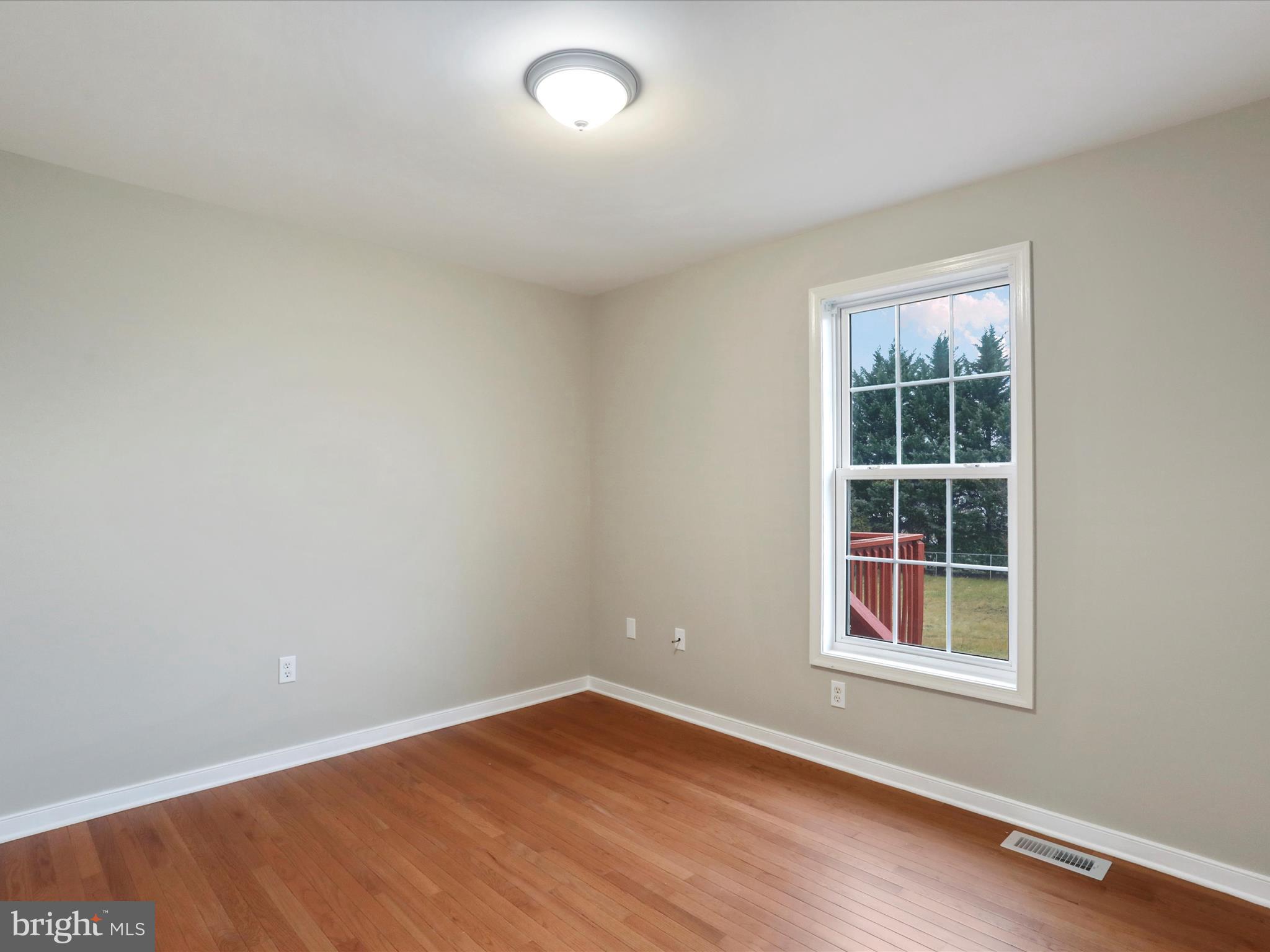 WALNUT POINT HEIGHTS - Residential