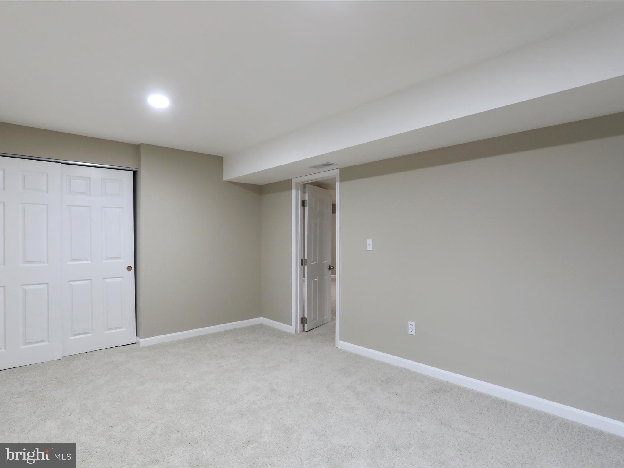 WALNUT POINT HEIGHTS - Residential