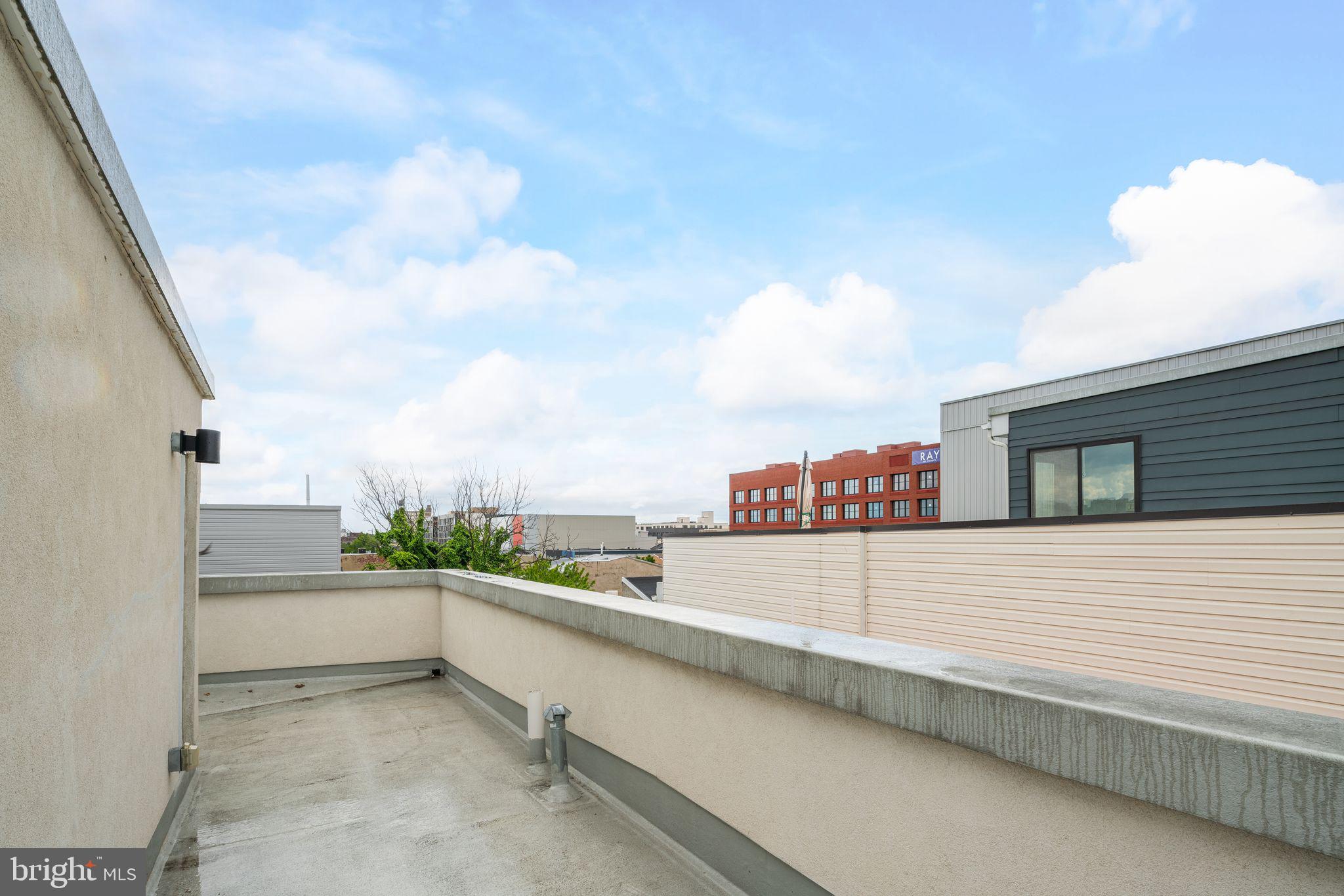 OLDE KENSINGTON - Residential