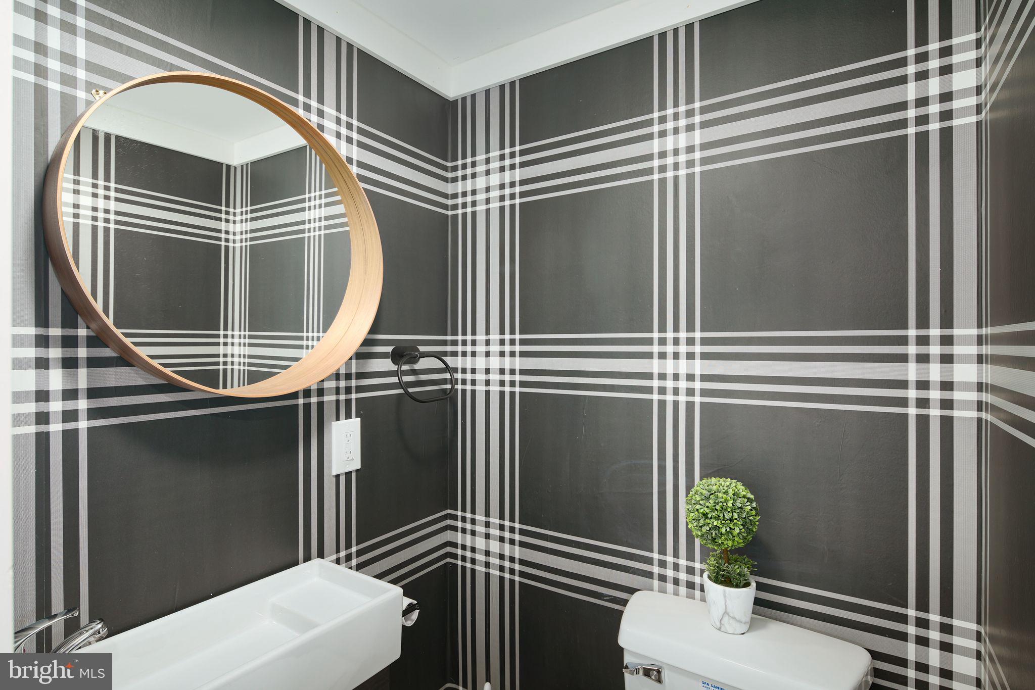 OLDE KENSINGTON - Residential