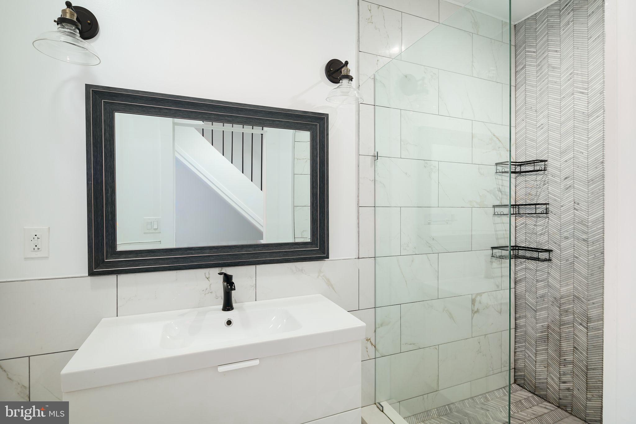 OLDE KENSINGTON - Residential