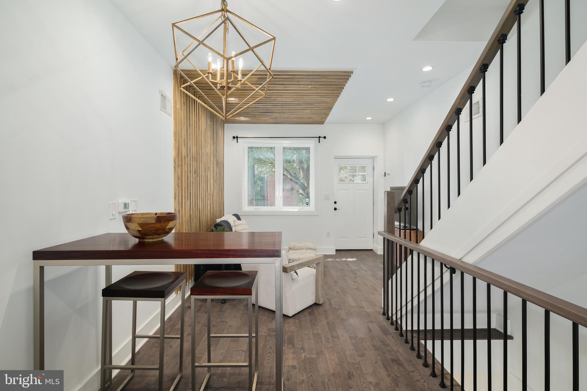 OLDE KENSINGTON - Residential