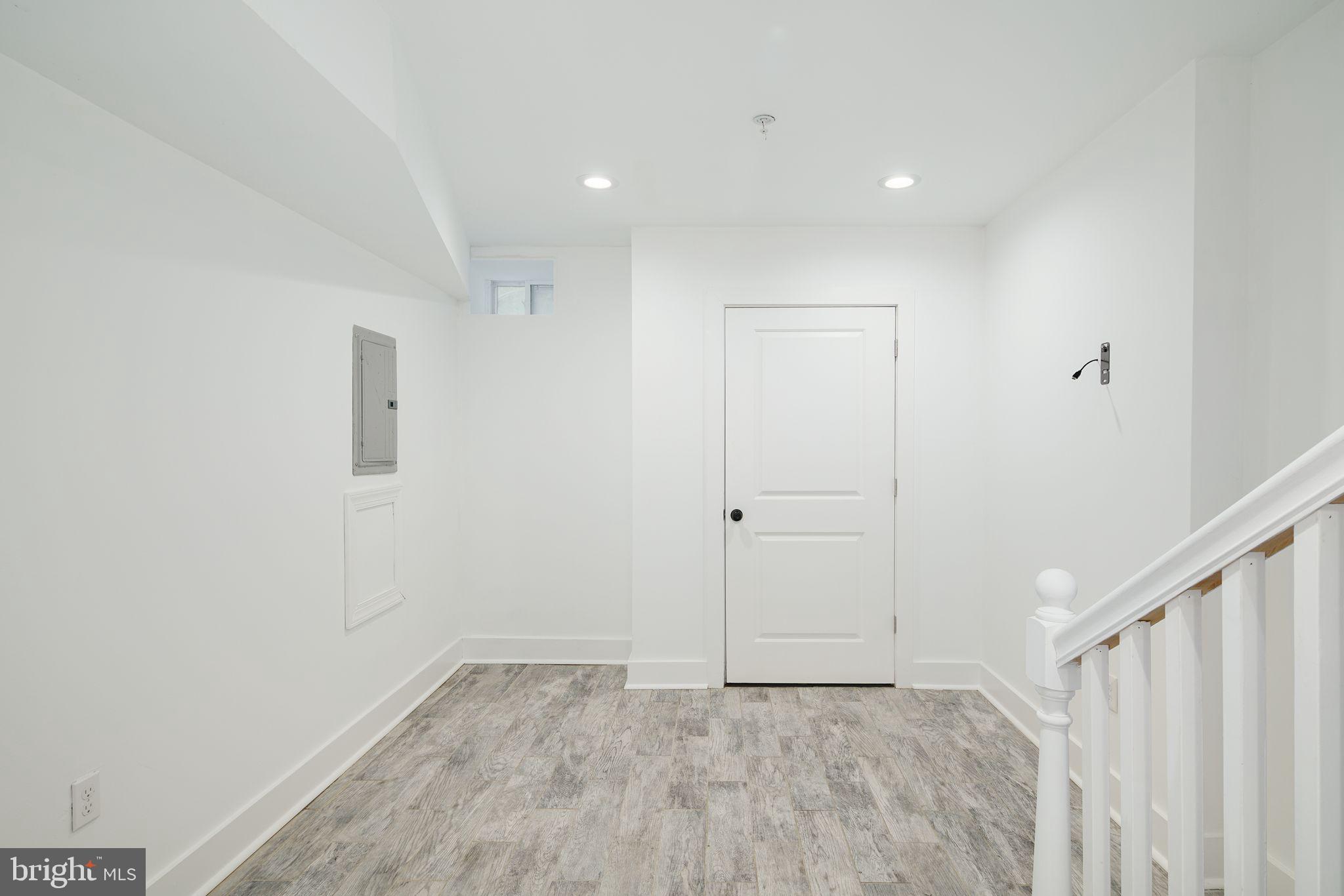 OLDE KENSINGTON - Residential