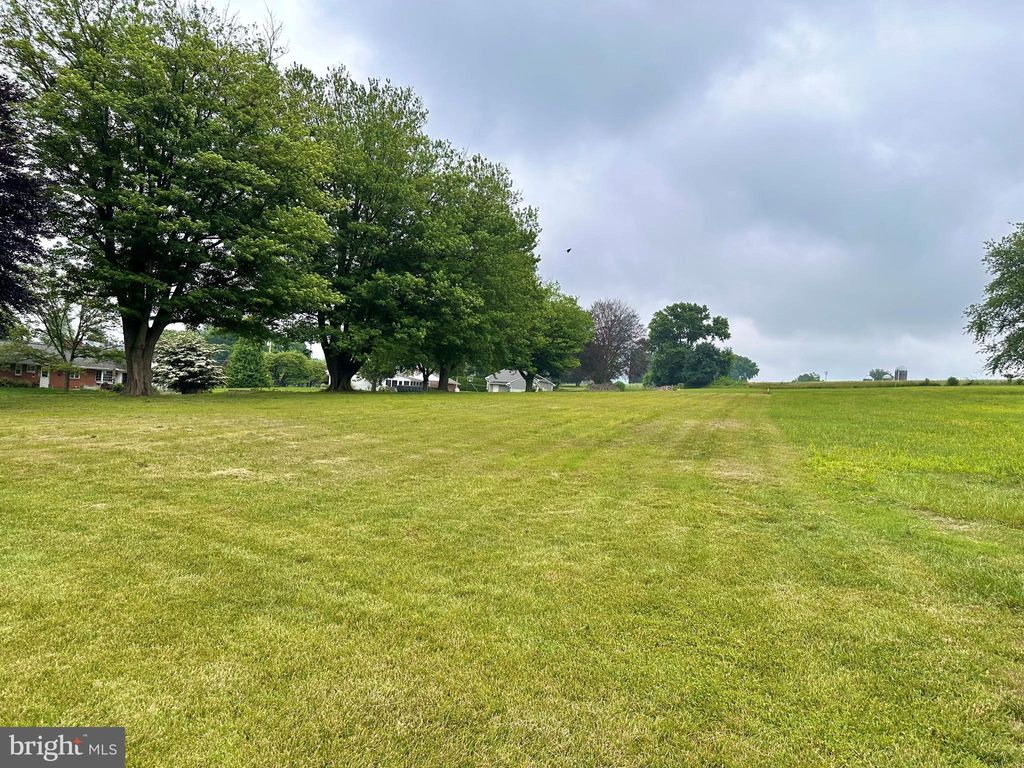 Photo of 222 W Fritz Avenue, QUARRYVILLE, PA 17566 (MLS # PALA2051932)