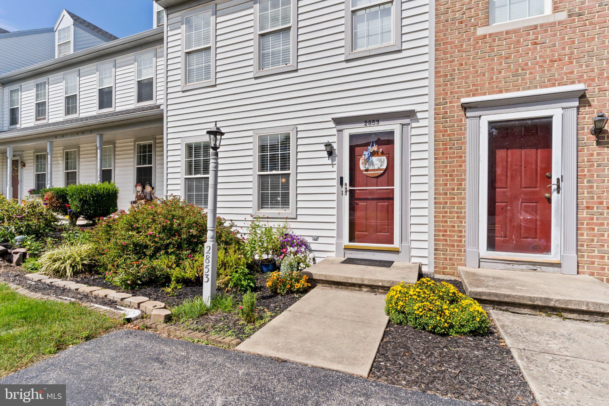 2853 WOODMONT DRIVE