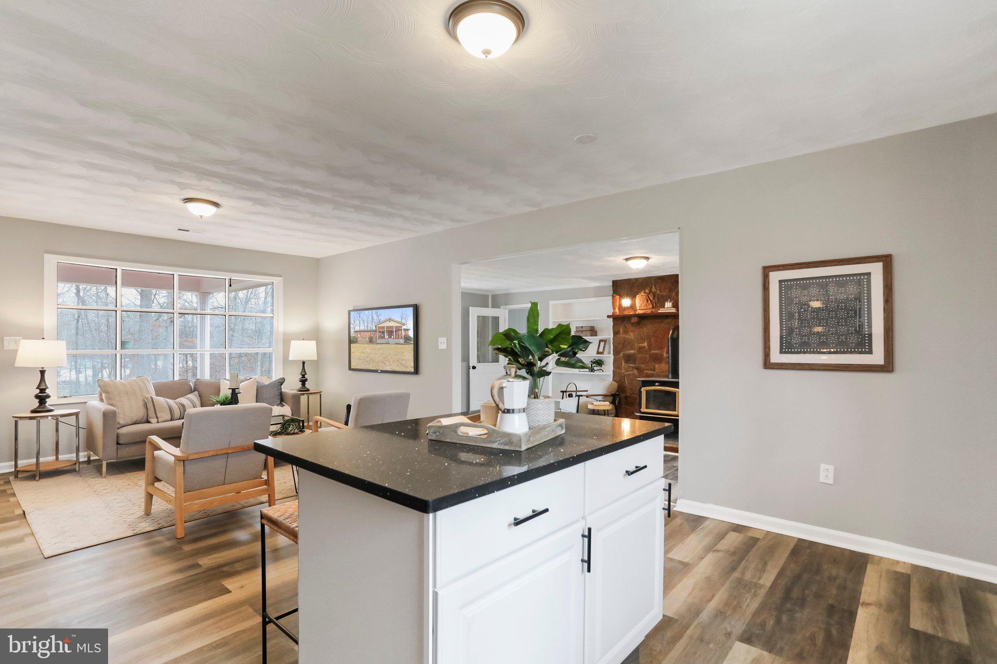 WOODLAND PARK - Residential