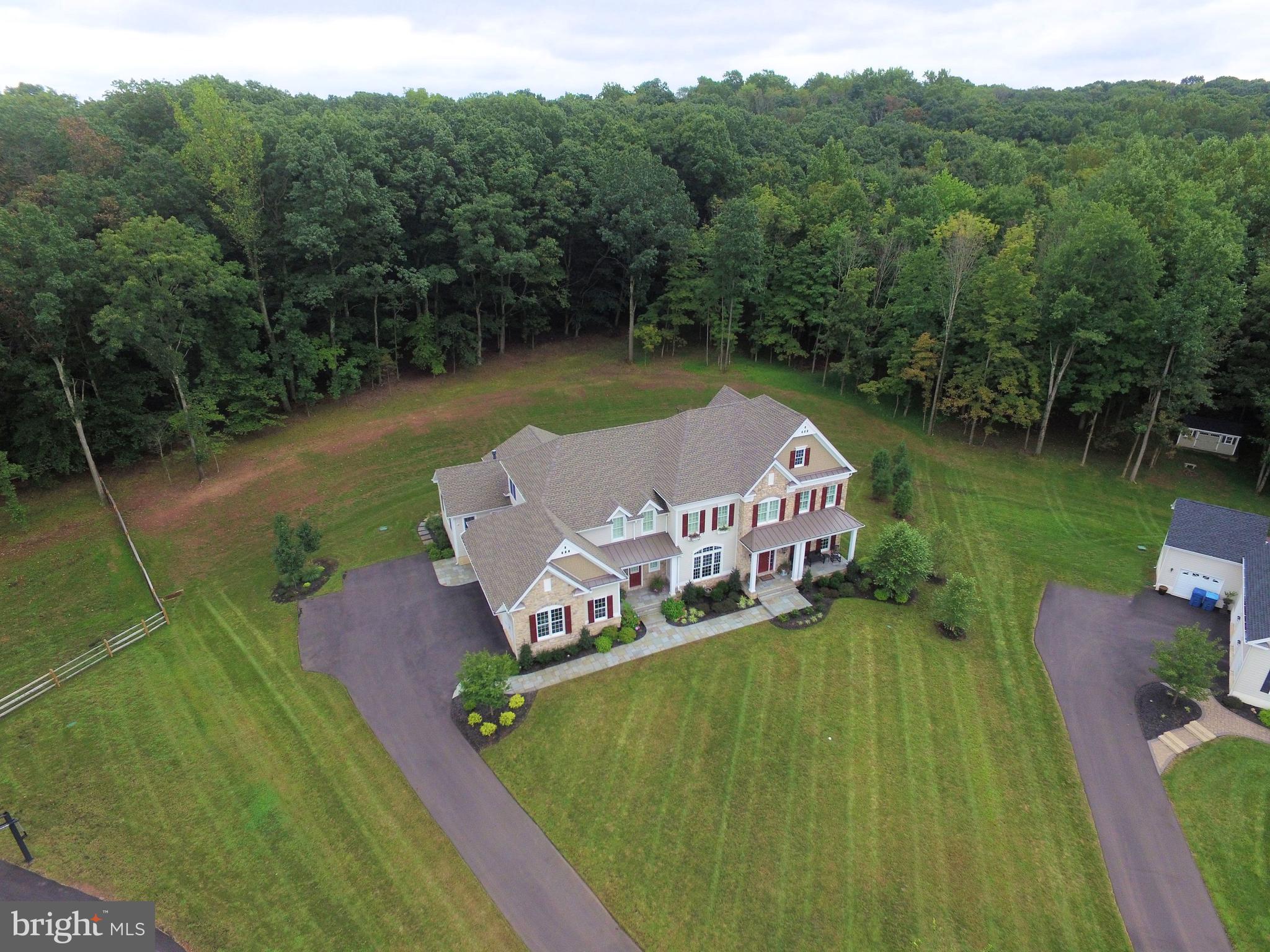 DUTCHESS FARM ESTS - Residential