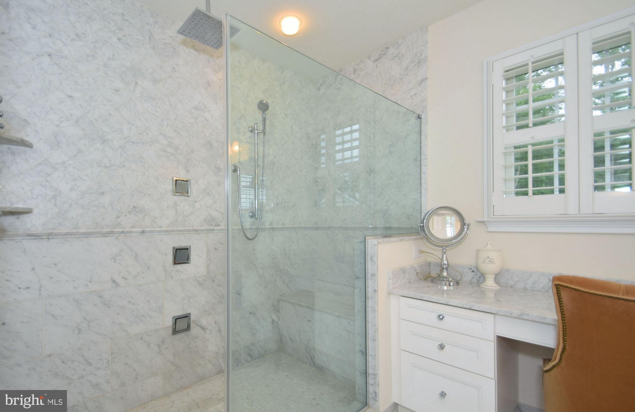 DUTCHESS FARM ESTS - Residential