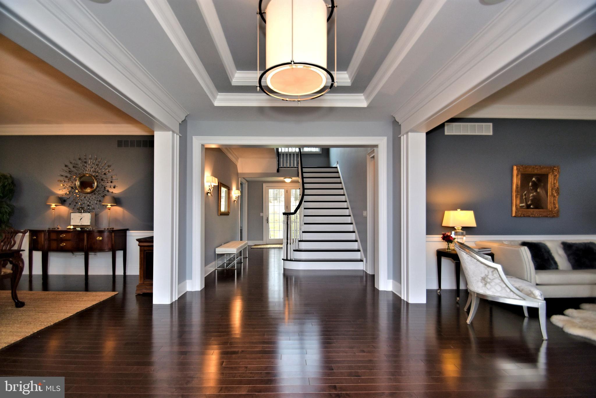 DUTCHESS FARM ESTS - Residential