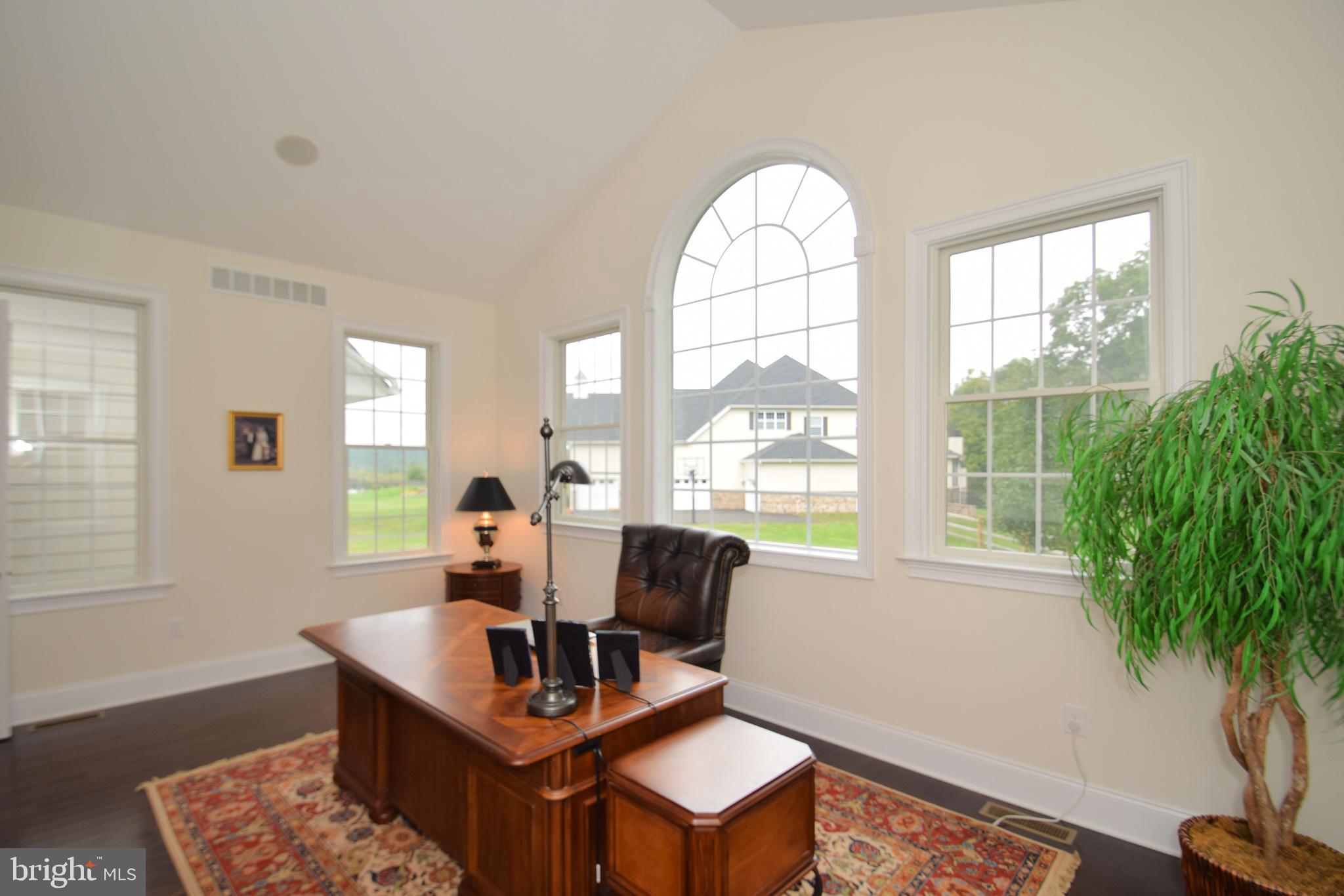 DUTCHESS FARM ESTS - Residential