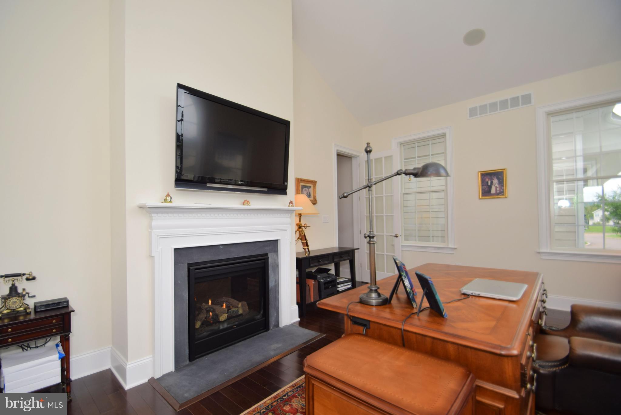 DUTCHESS FARM ESTS - Residential