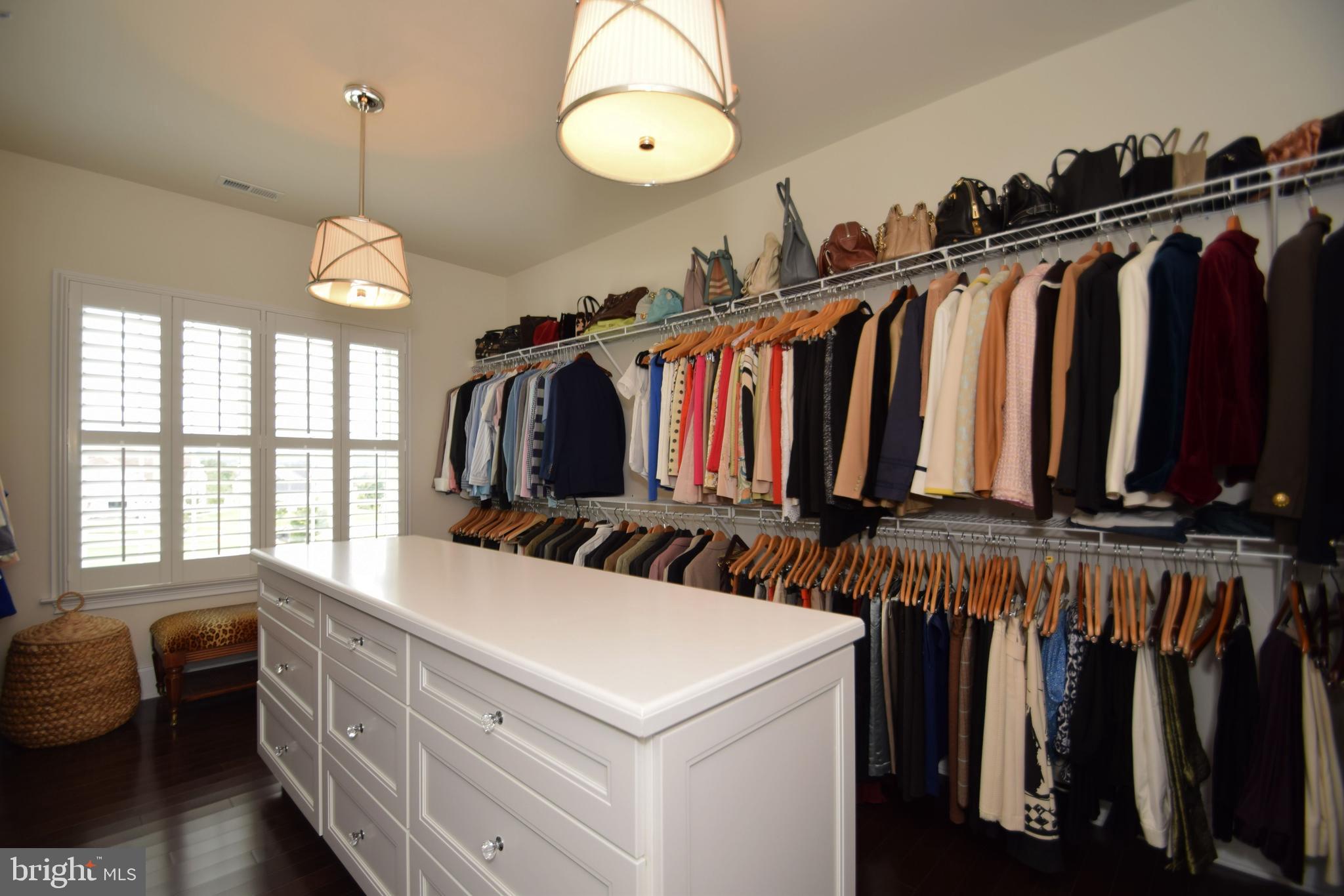 DUTCHESS FARM ESTS - Residential