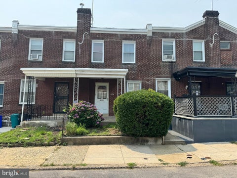 Townhouse For Sale - 194 Fern Street<br/> PHILADELPHIA, PA 19120