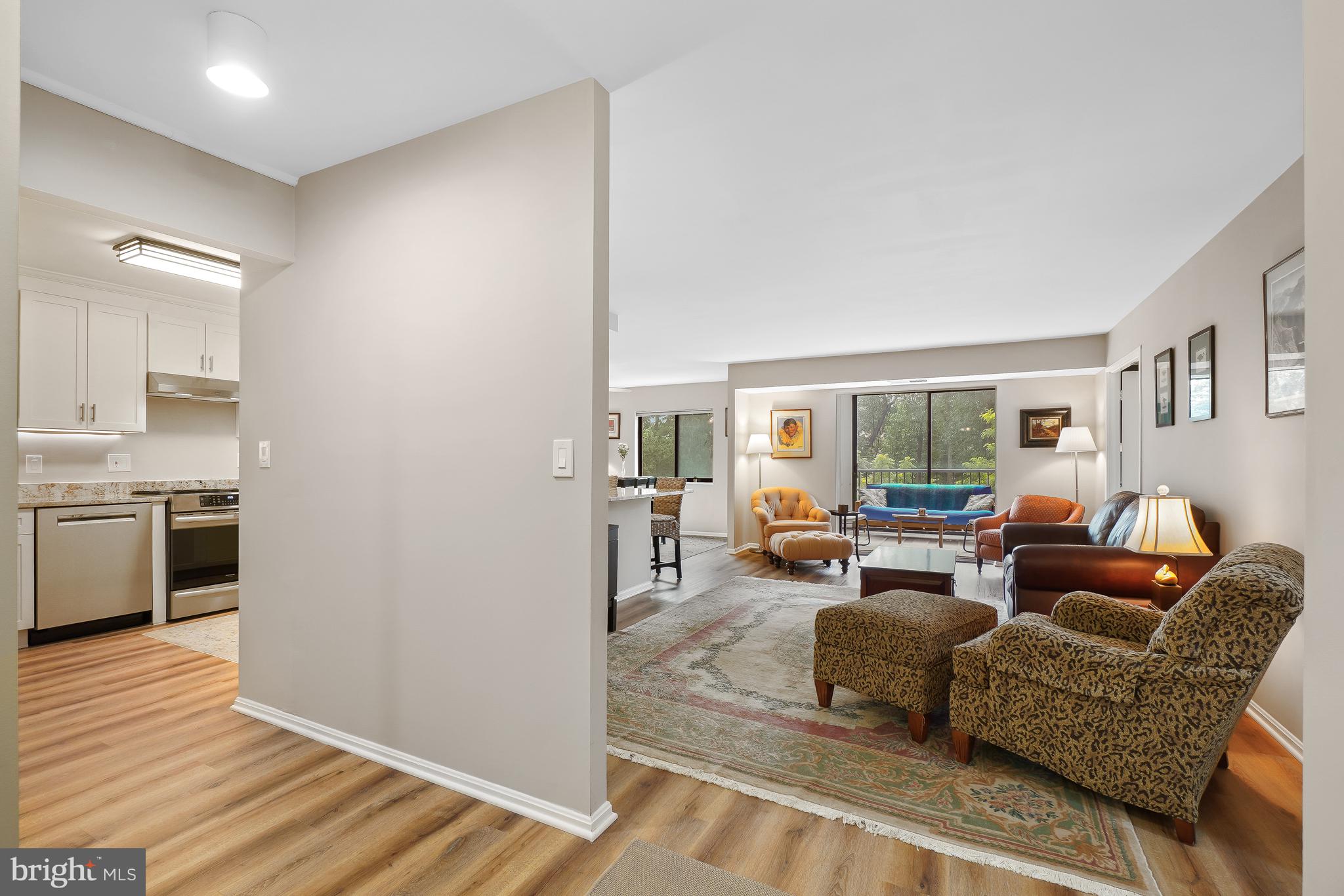 5902 MOUNT EAGLE DRIVE 316