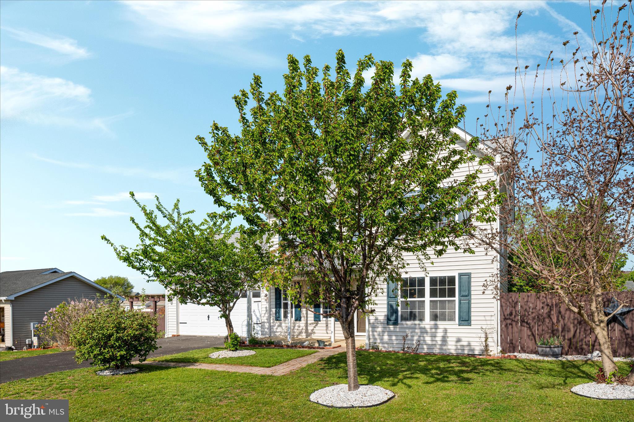 SPRING HILL - Residential