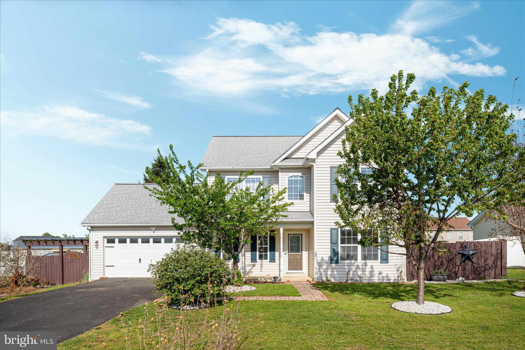 SPRING HILL - Residential