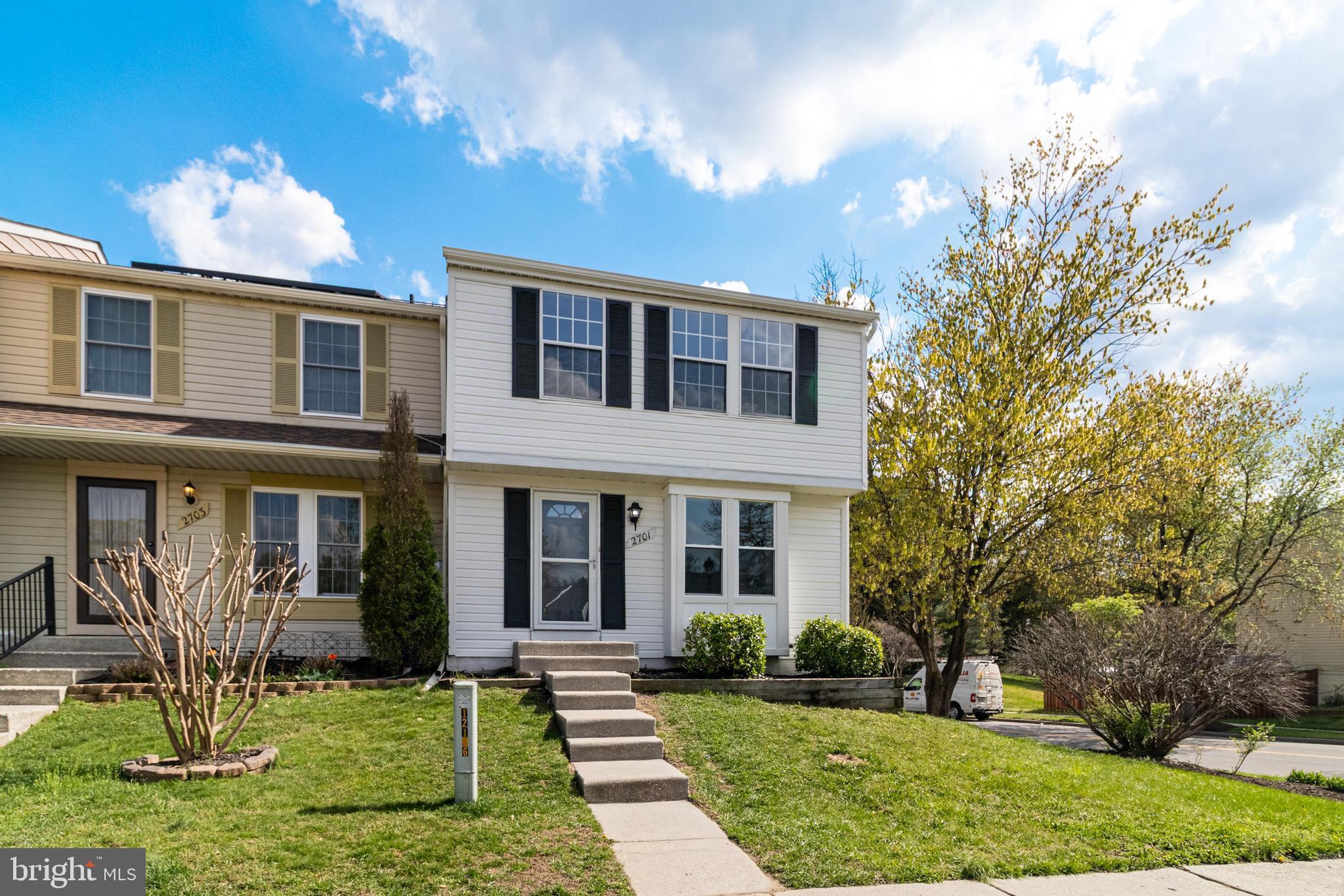 OAK POND - Residential