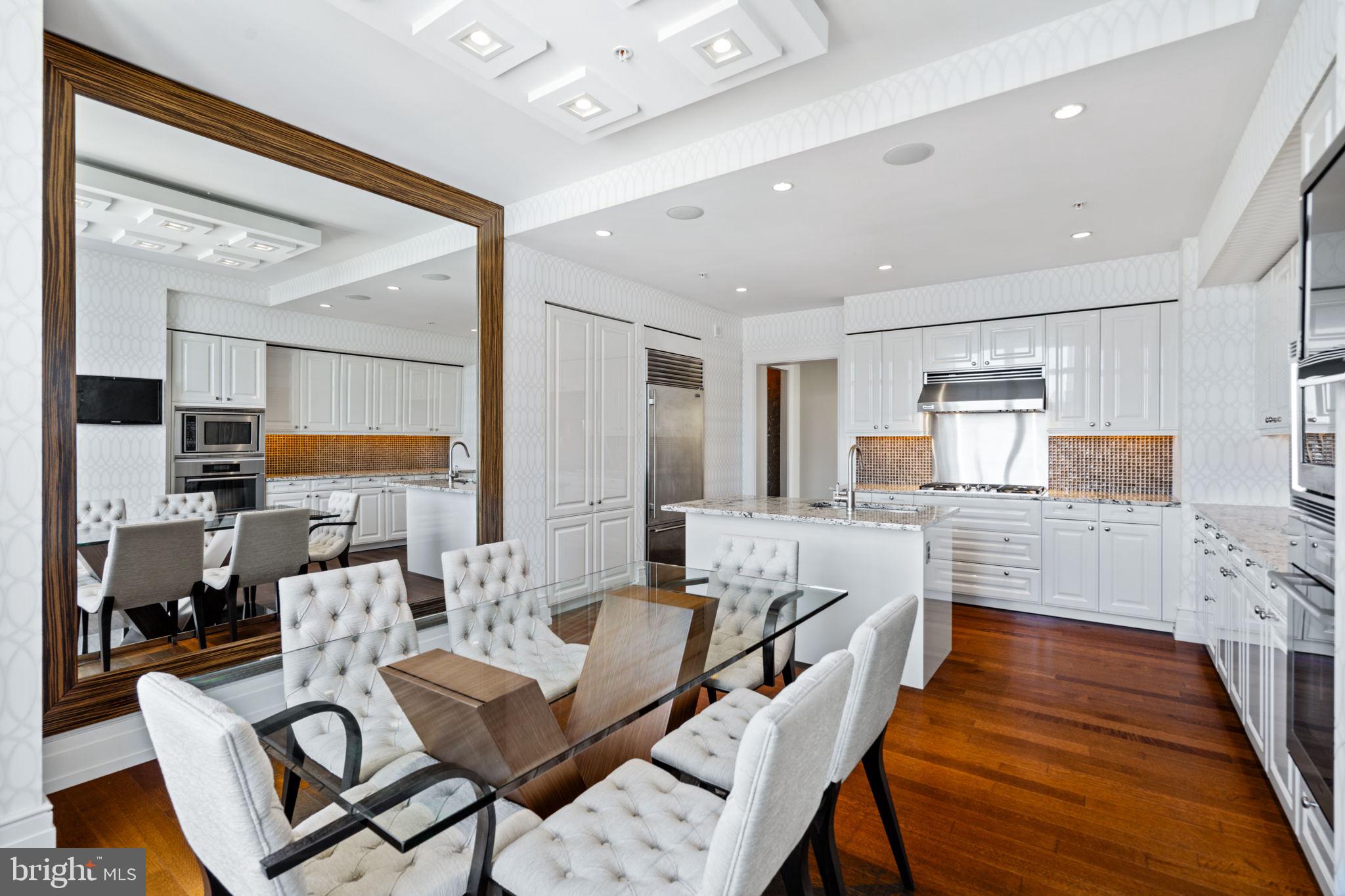 RITTENHOUSE SQUARE - Residential