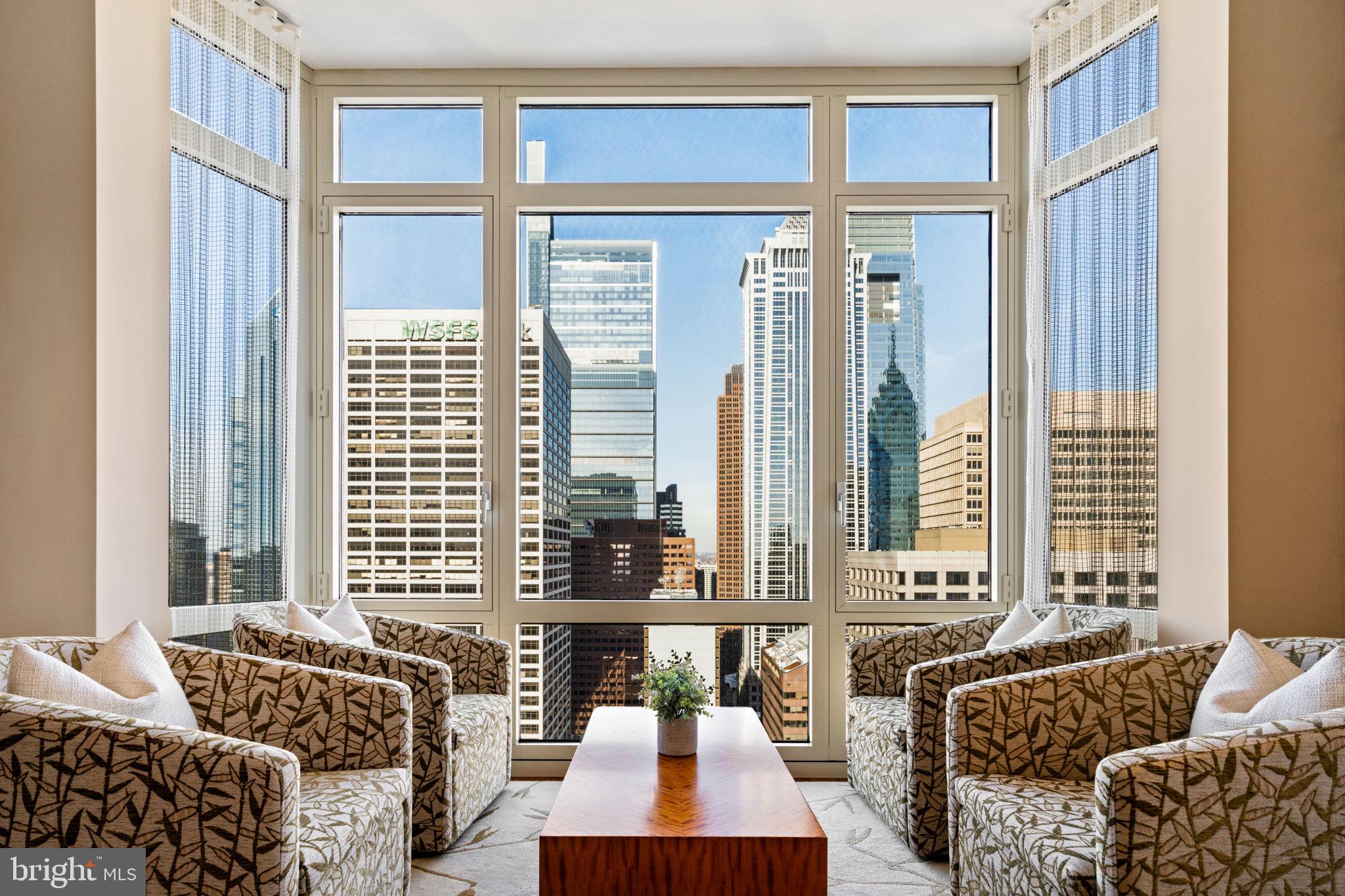 RITTENHOUSE SQUARE - Residential