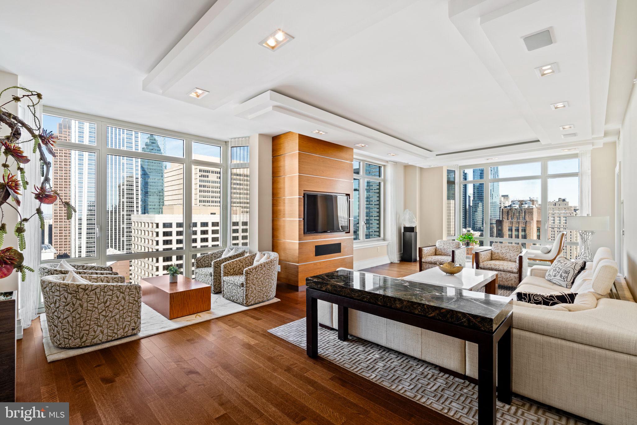 RITTENHOUSE SQUARE - Residential