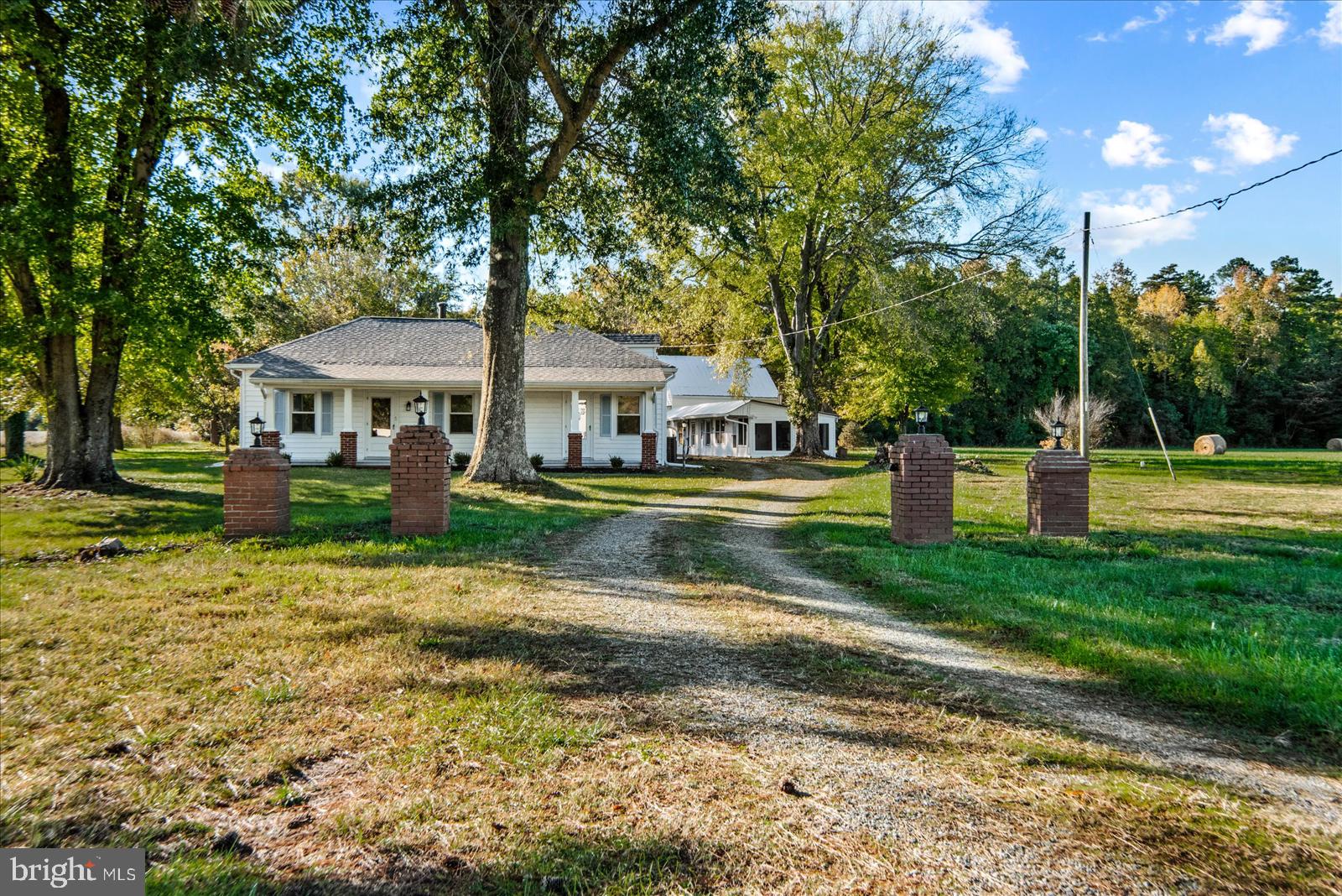 20525 POINT EASTERN DRIVE