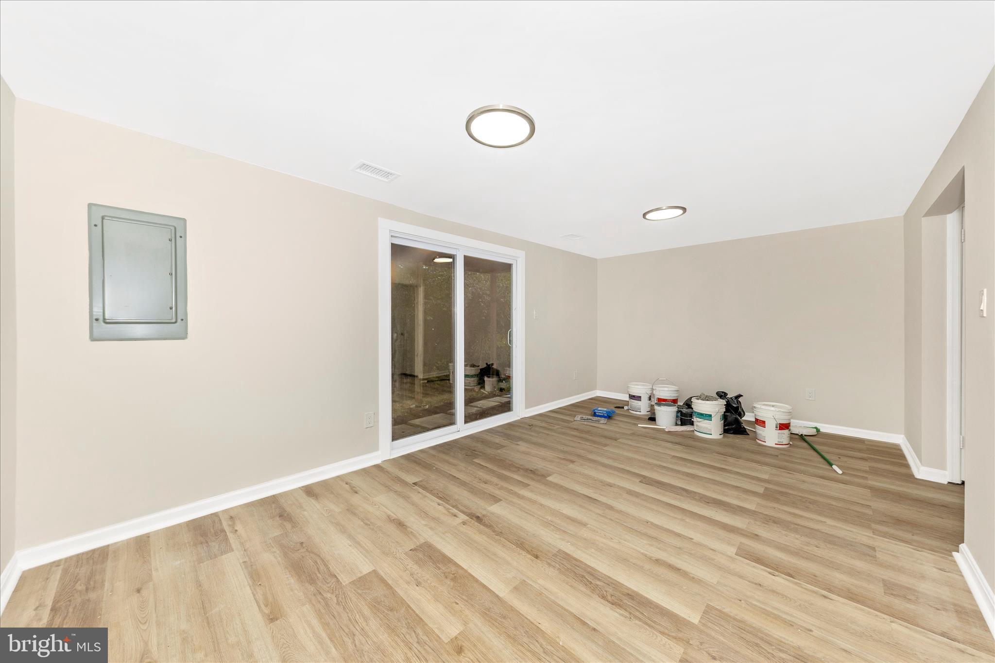 KINSMAN FARM - Residential