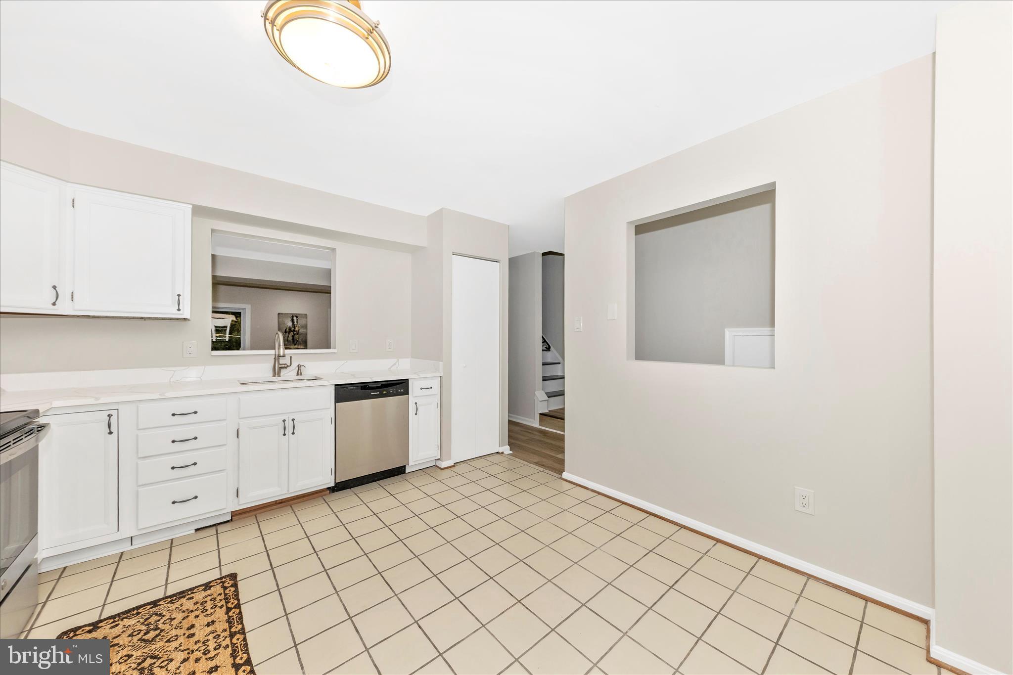 KINSMAN FARM - Residential