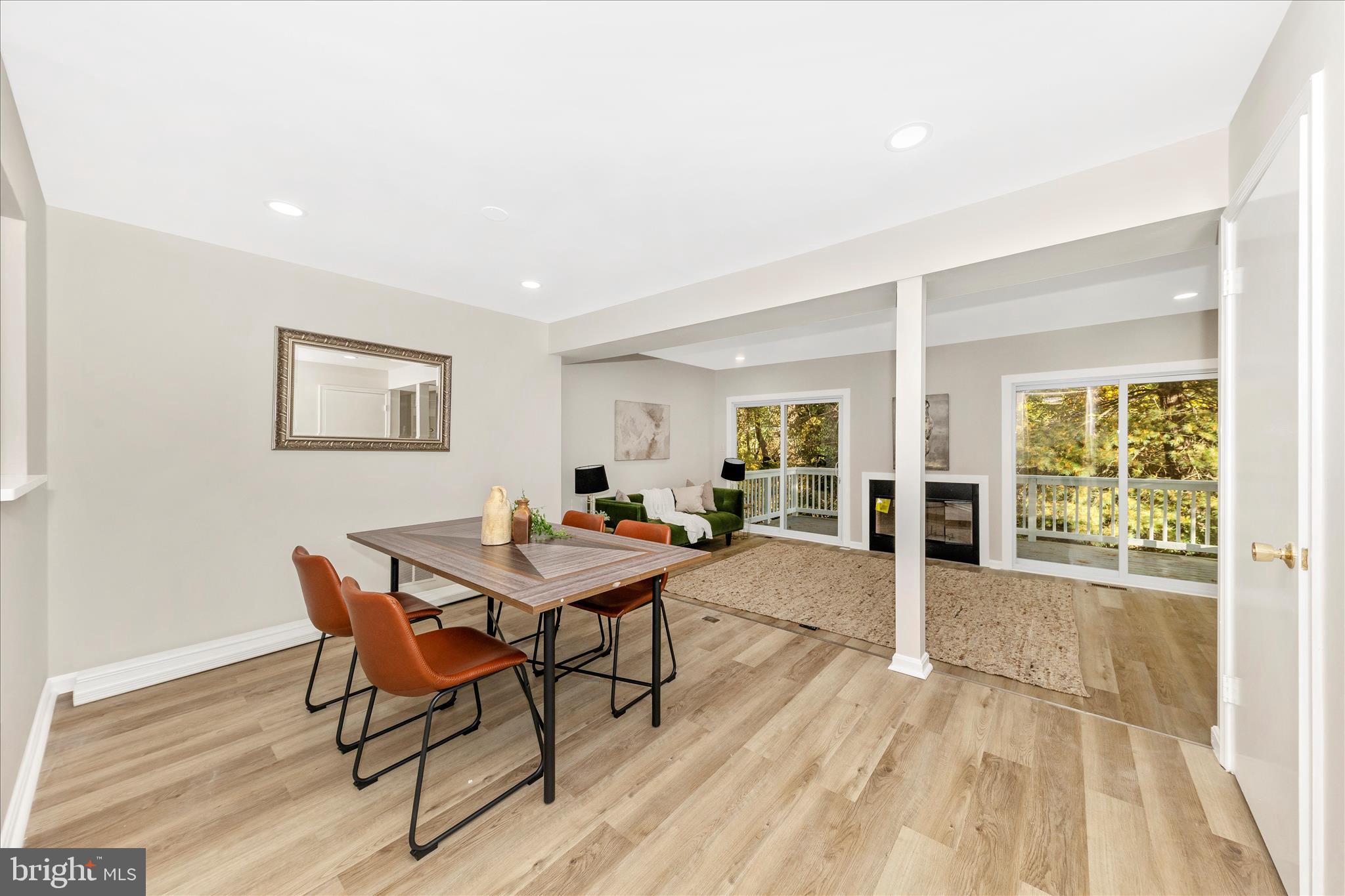 KINSMAN FARM - Residential