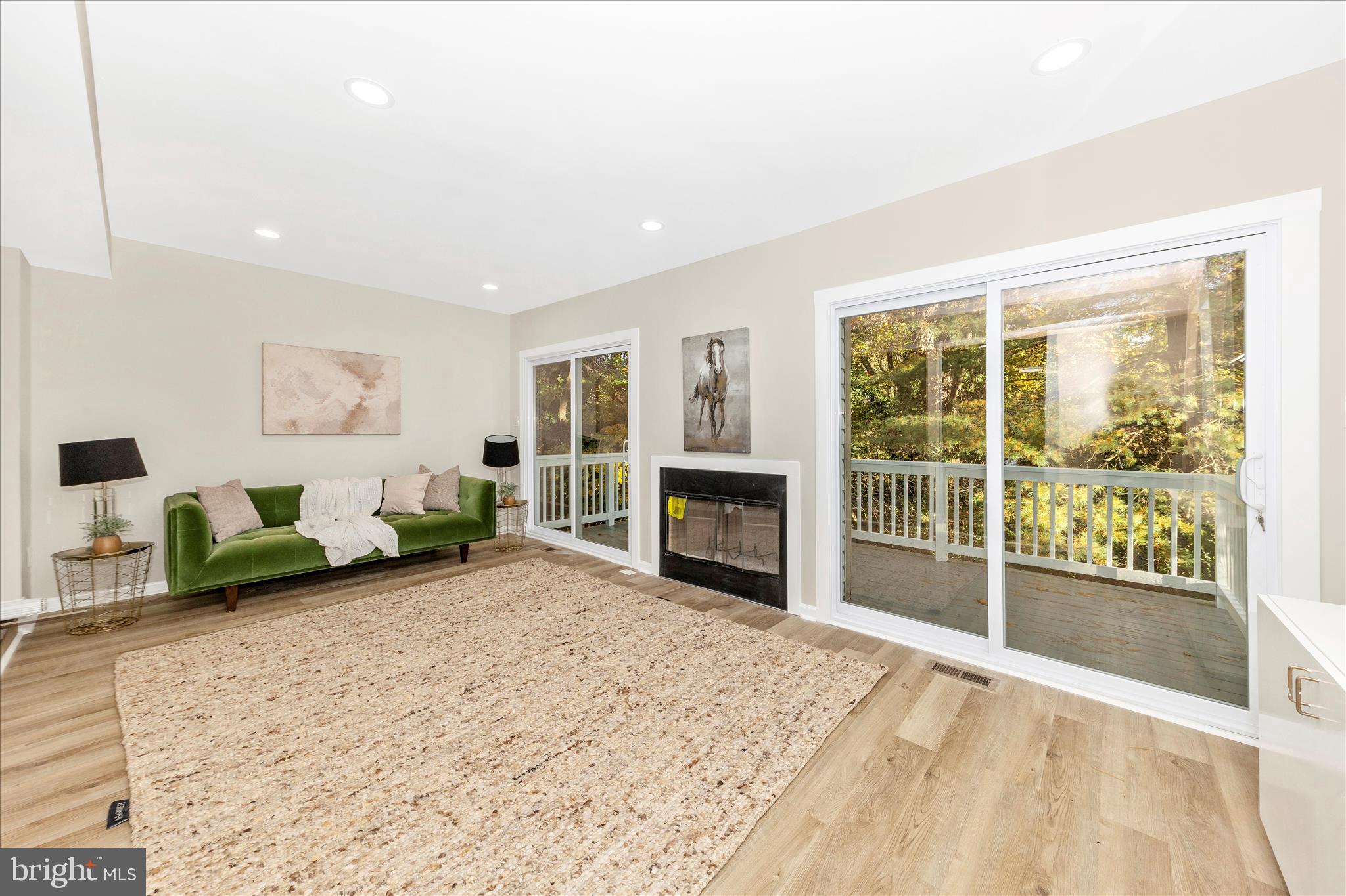 KINSMAN FARM - Residential