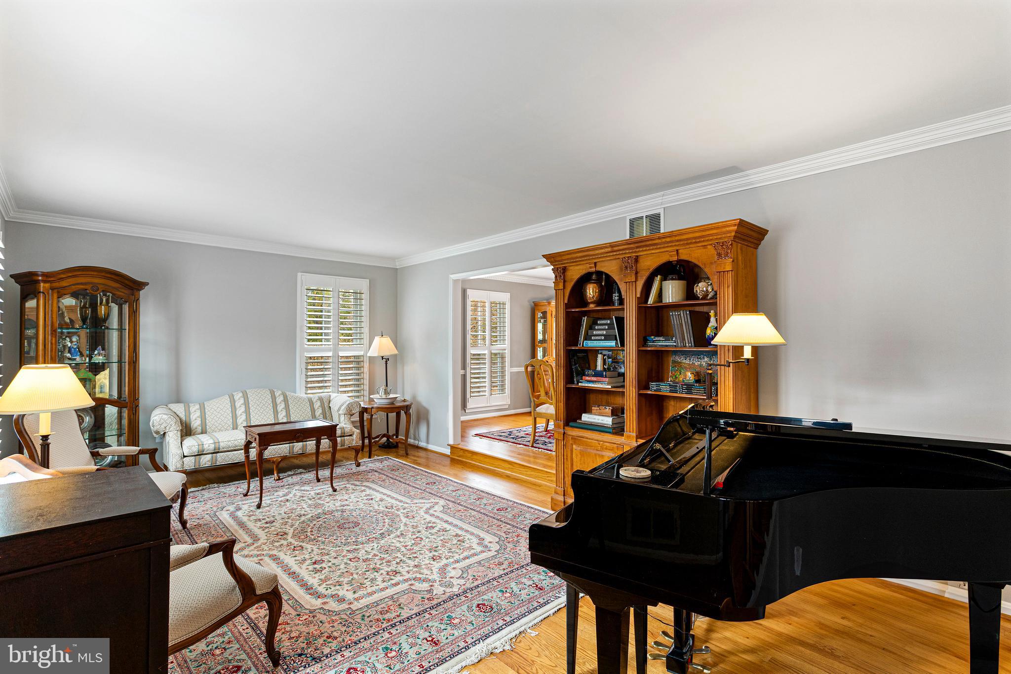 EQUESTRIAN PARK - Residential