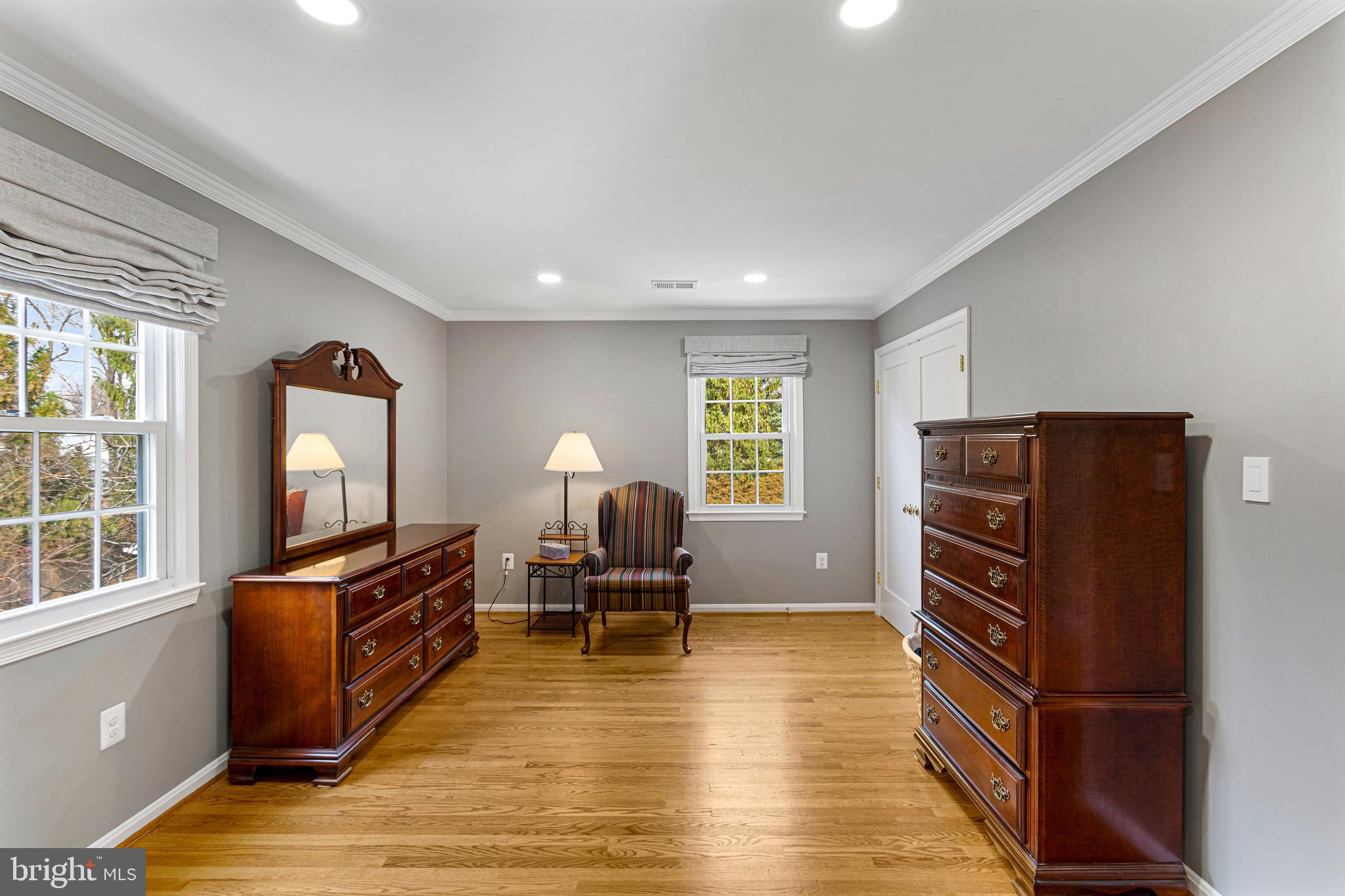 EQUESTRIAN PARK - Residential