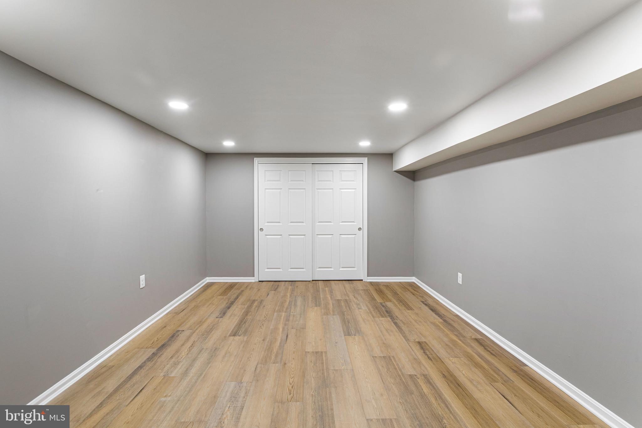 EQUESTRIAN PARK - Residential