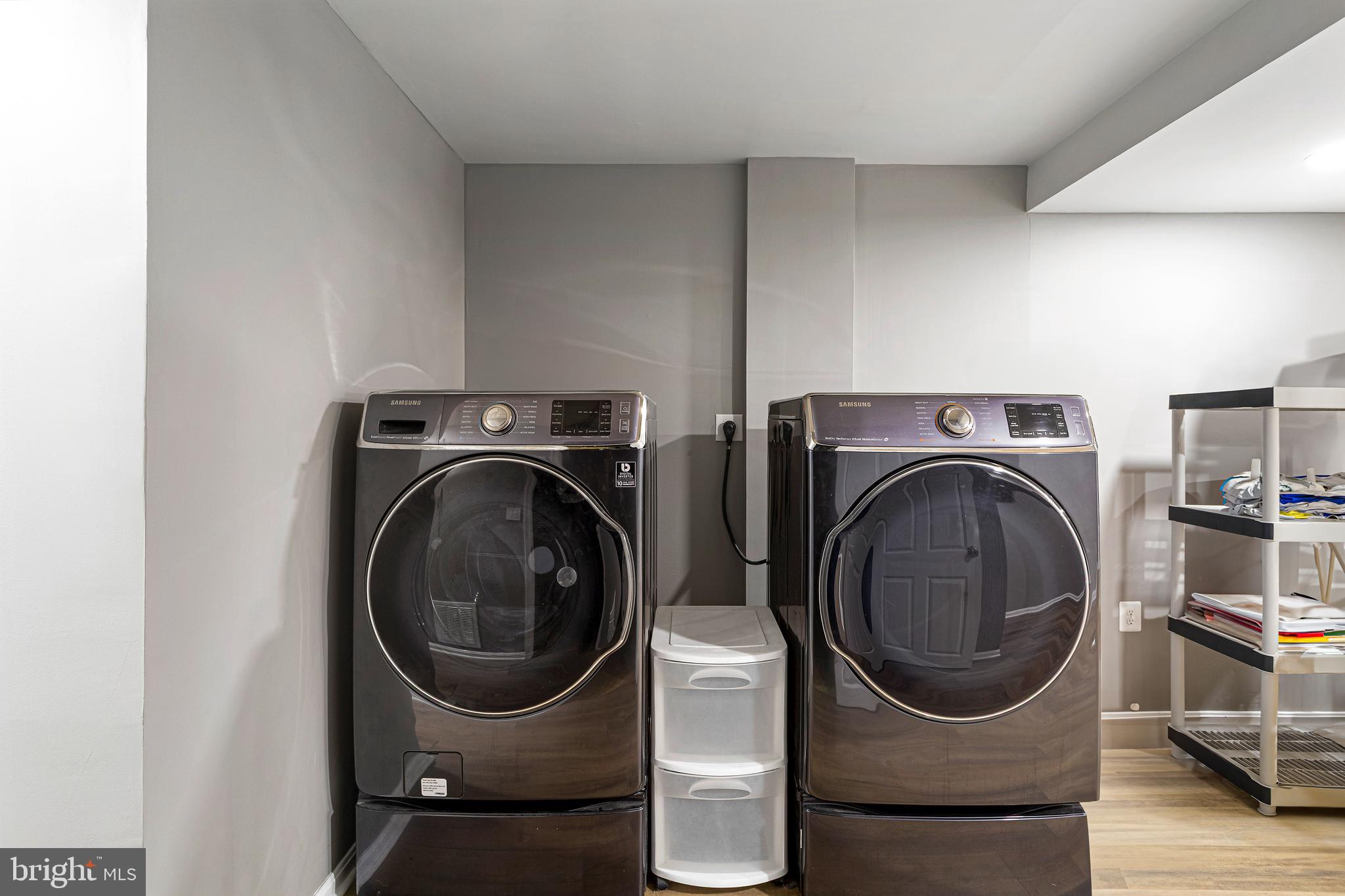 EQUESTRIAN PARK - Residential