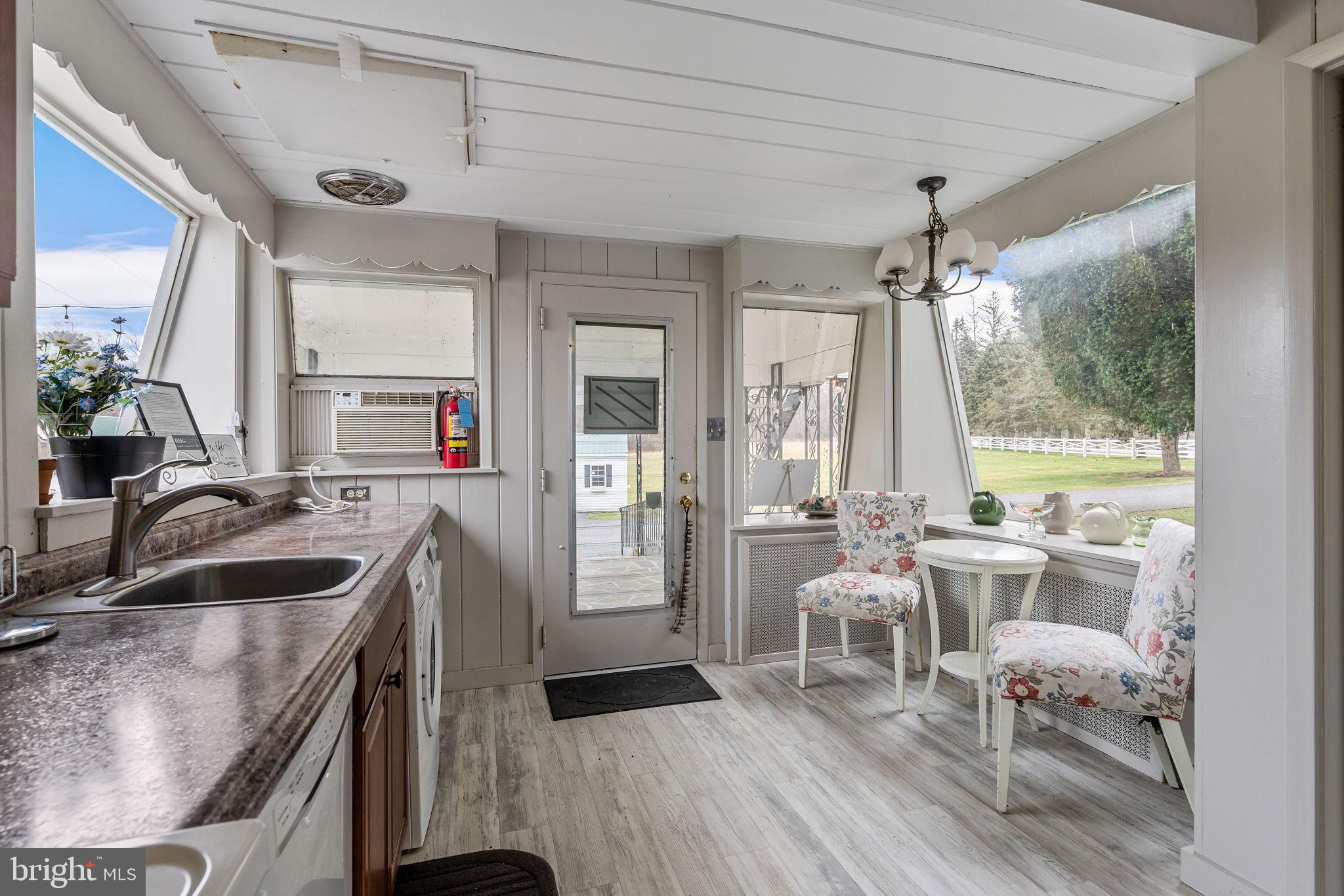 LEWISBERRY - Residential