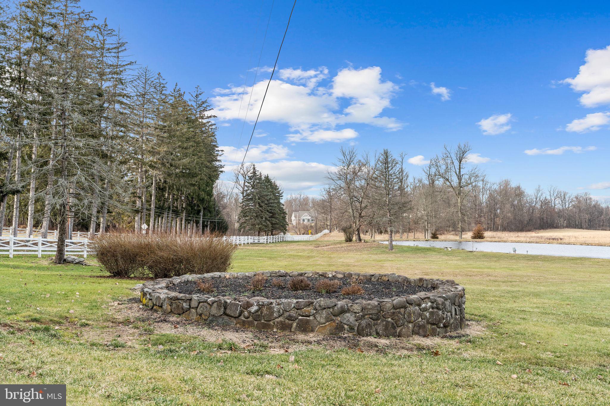 LEWISBERRY - Residential