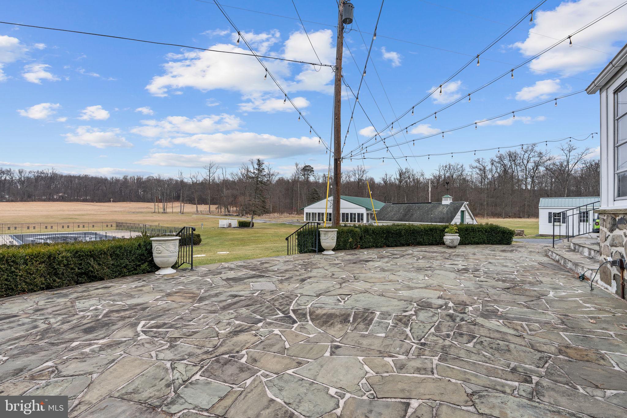 LEWISBERRY - Residential