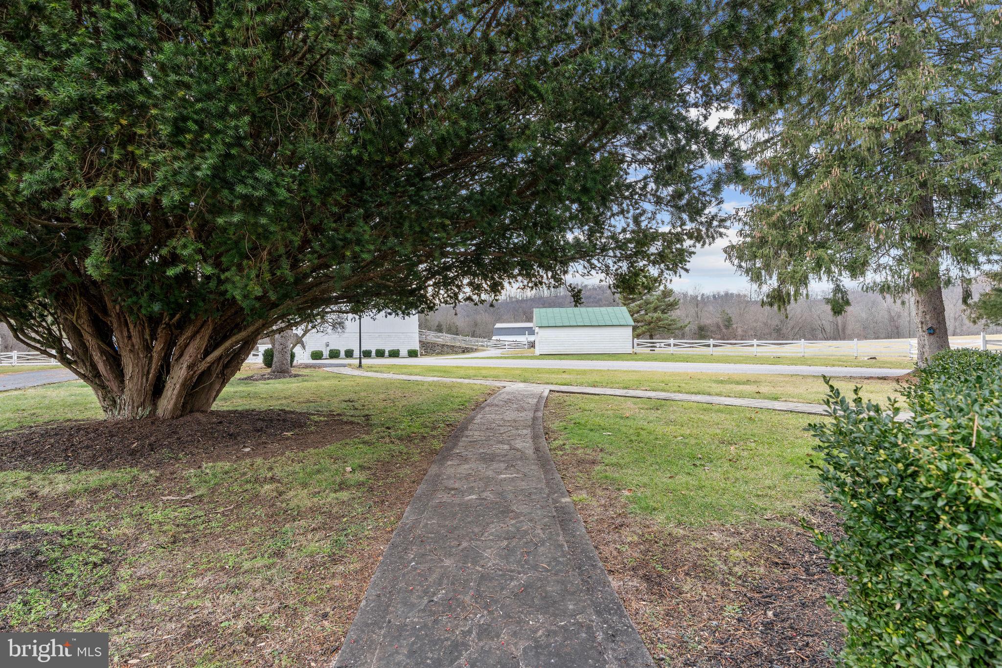 LEWISBERRY - Residential