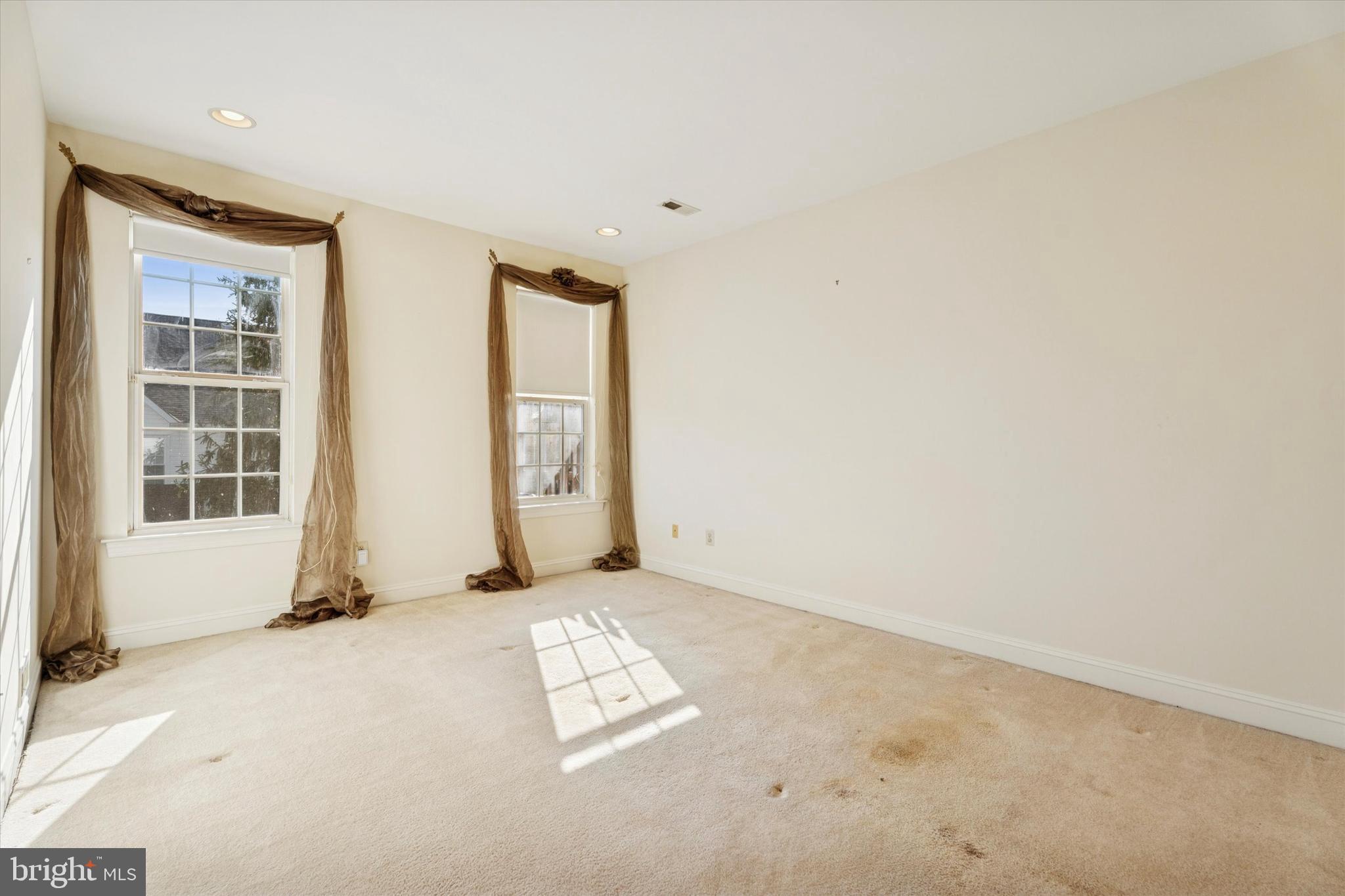 SALFORD MILL - Residential