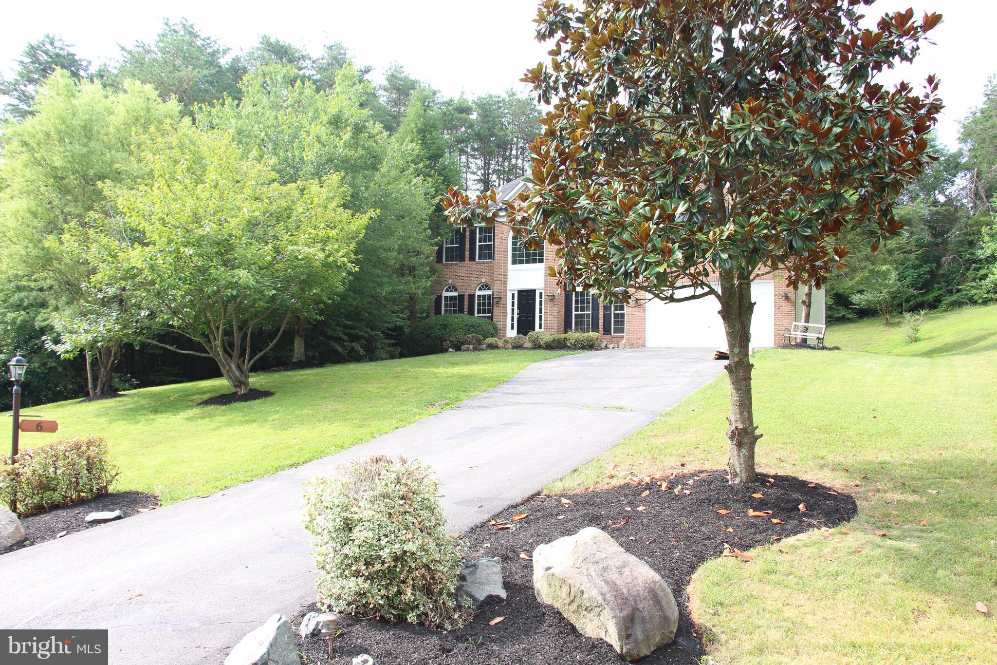 SHELTONS RUN - Residential