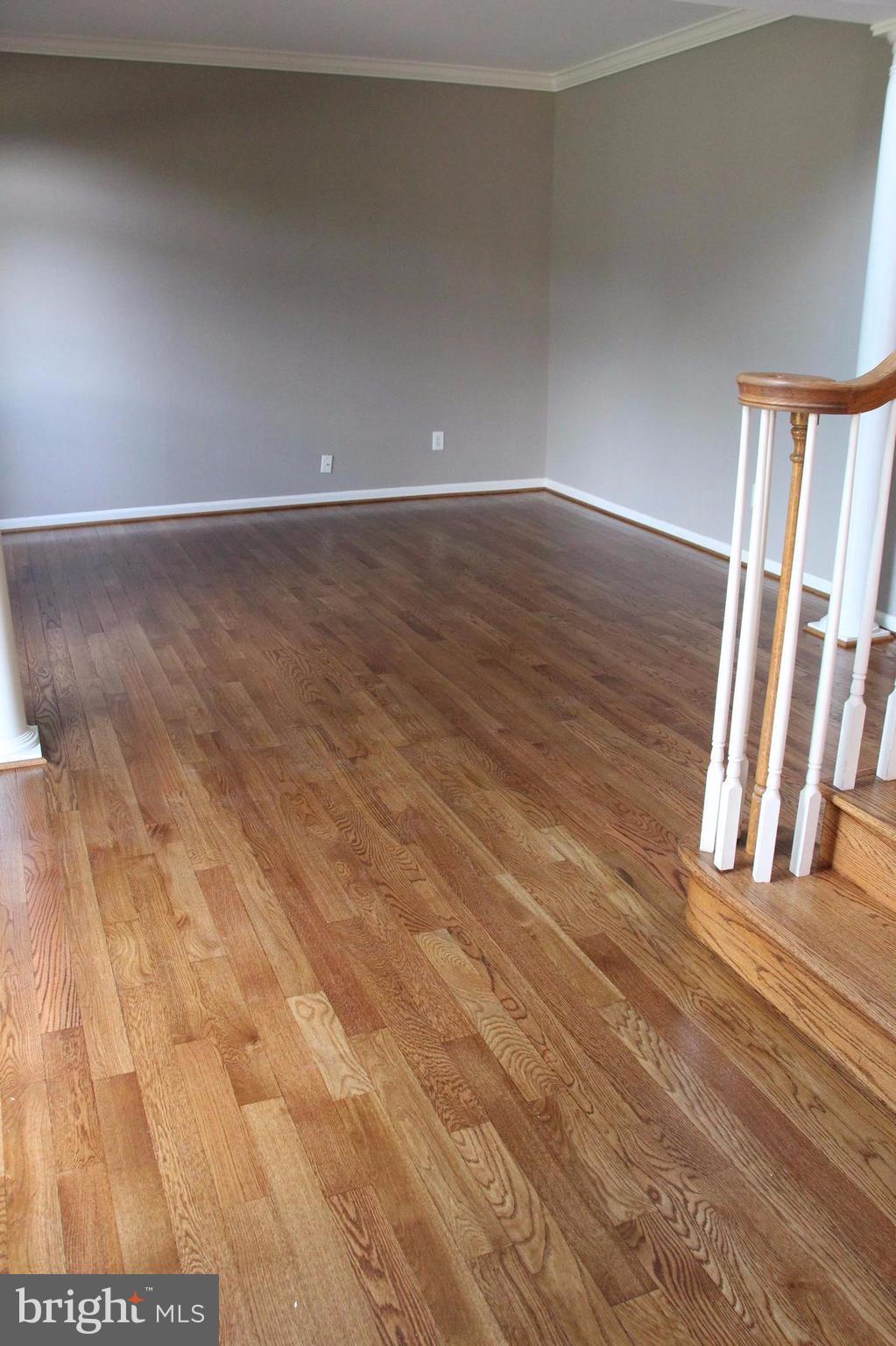 SHELTONS RUN - Residential