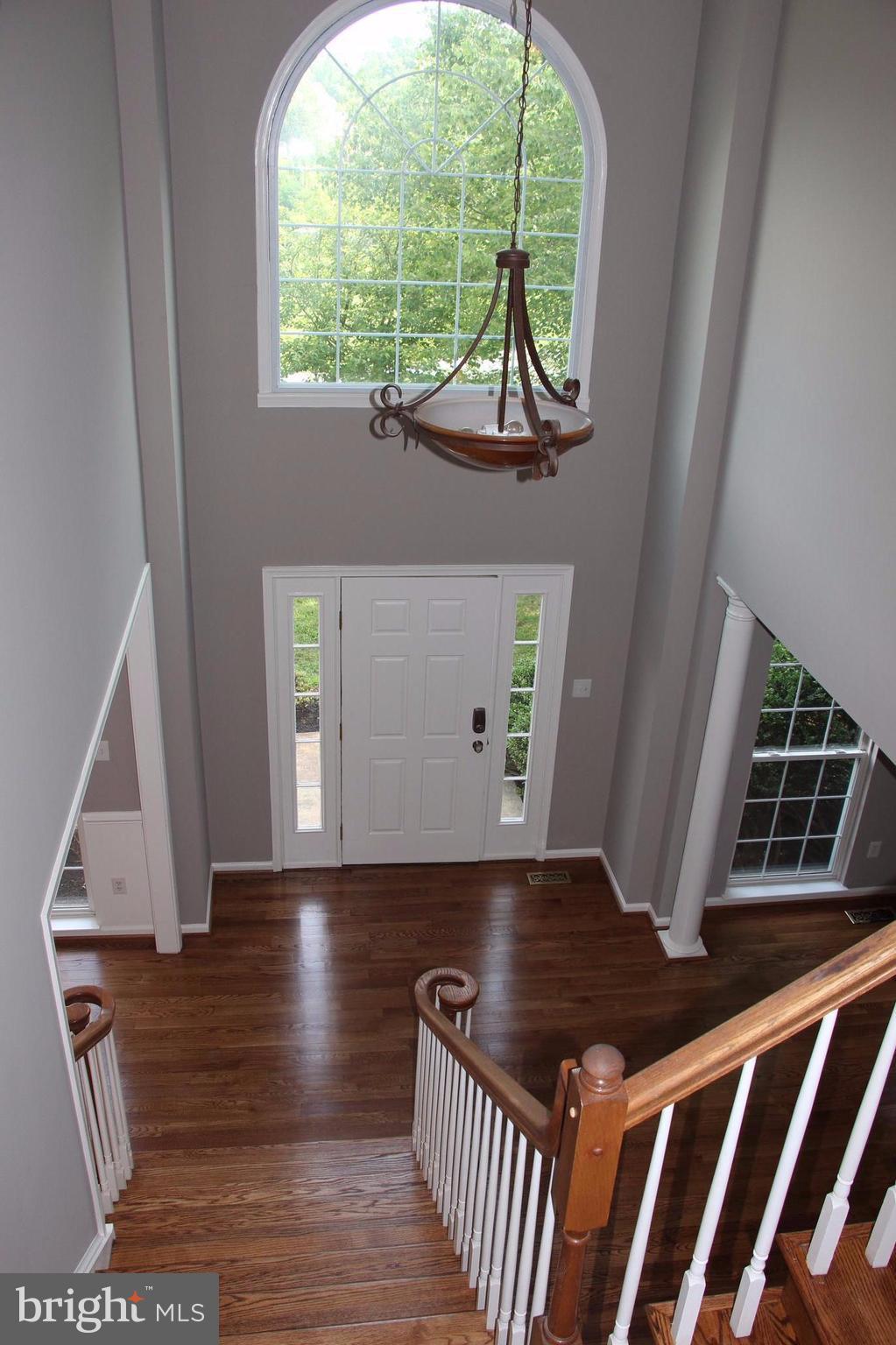 SHELTONS RUN - Residential