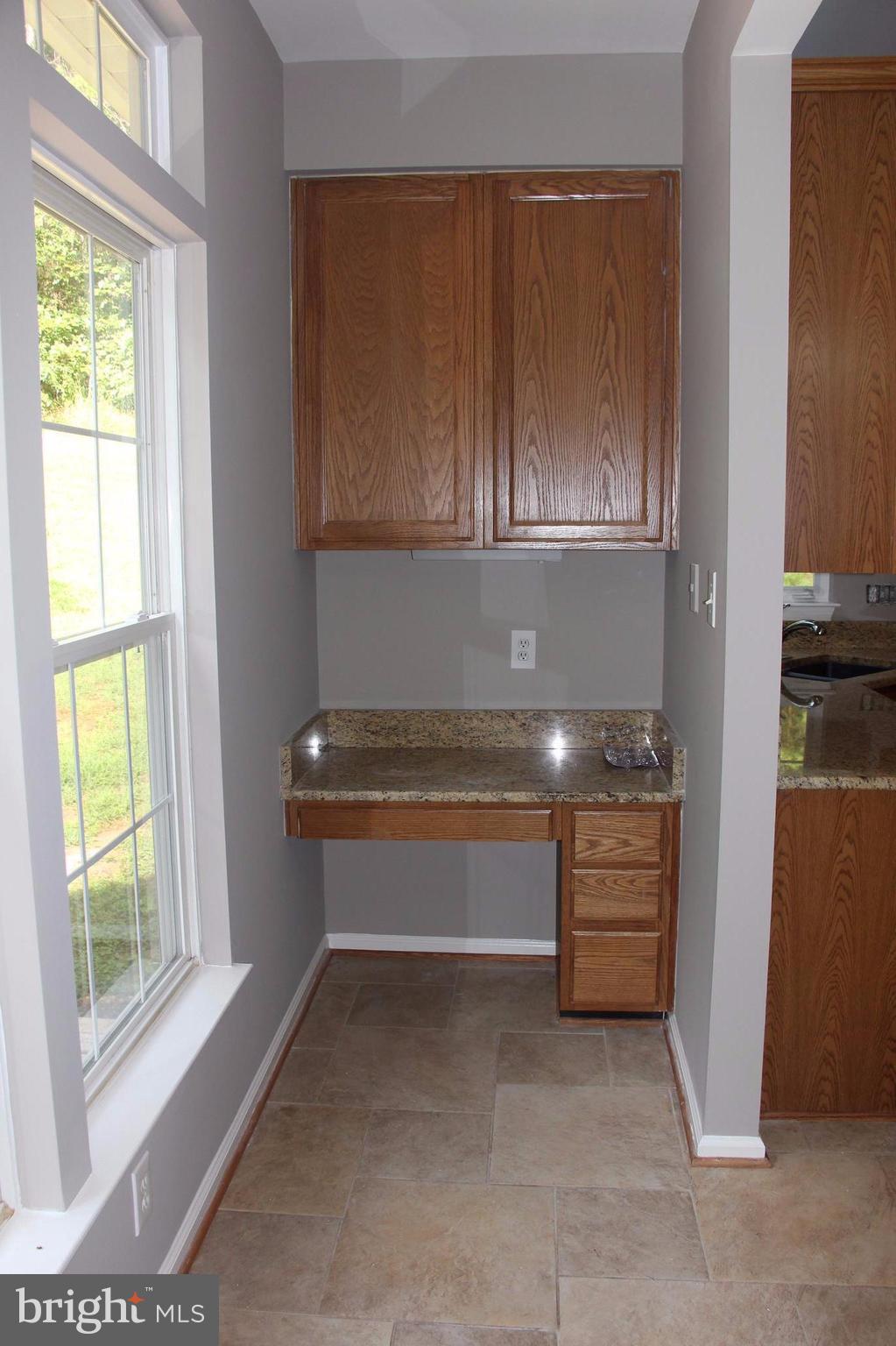 SHELTONS RUN - Residential